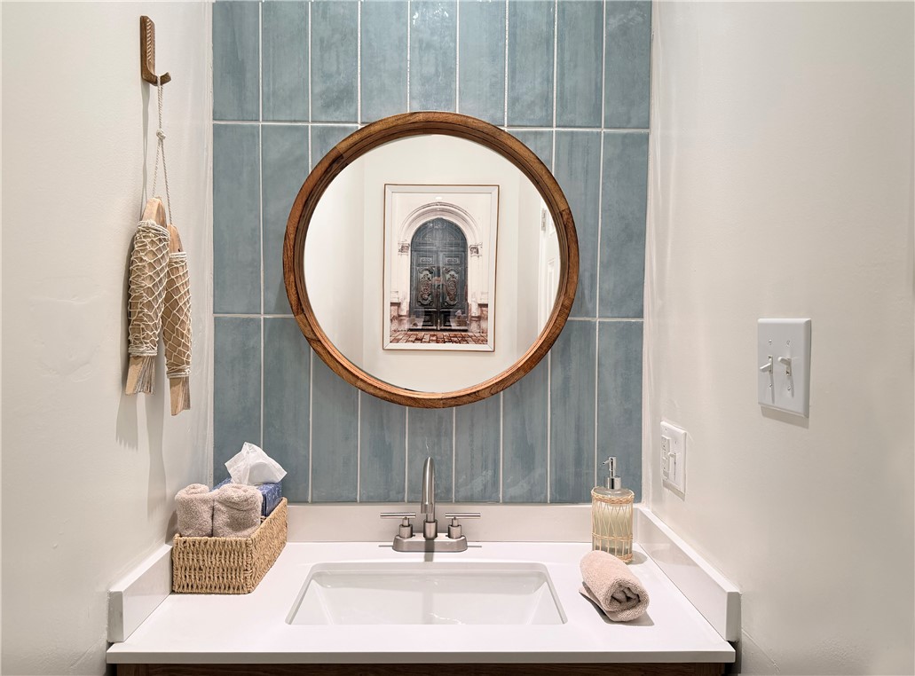 3809 Severne On Seneca