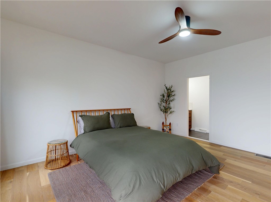 3809 Severne On Seneca