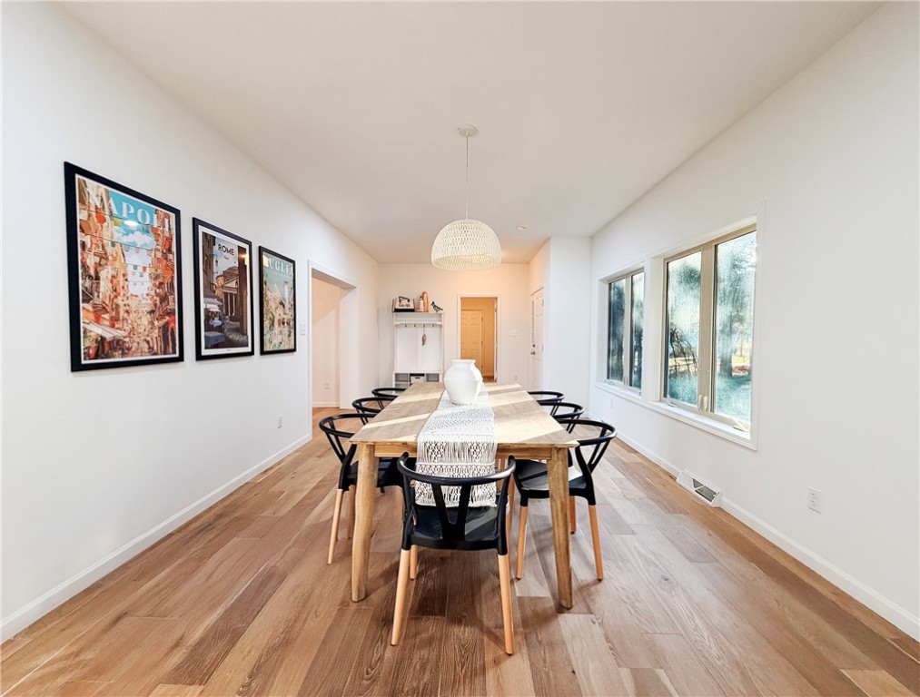 3809 Severne On Seneca