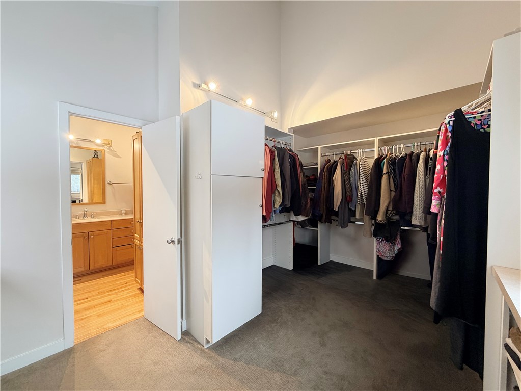 10712 B Skyline Drive B