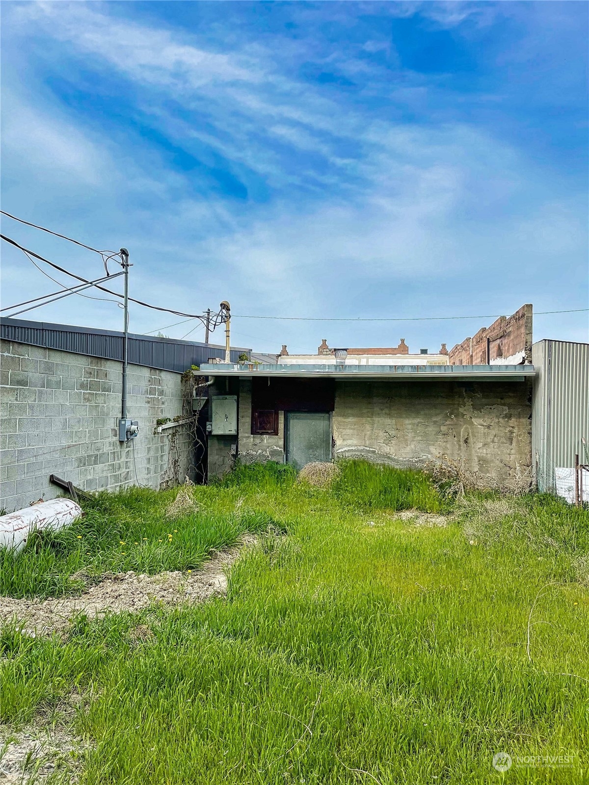 227 Main Street