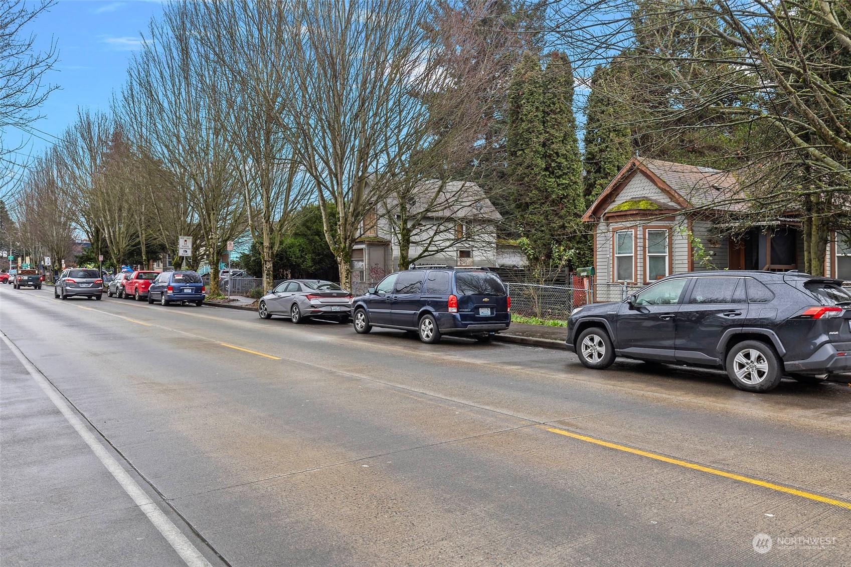 1219 -1235 S Cloverdale Street