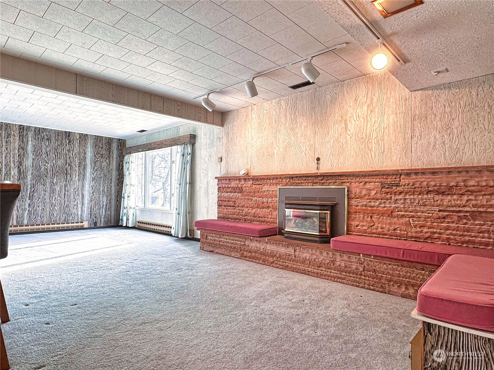 308 Columbia Avenue