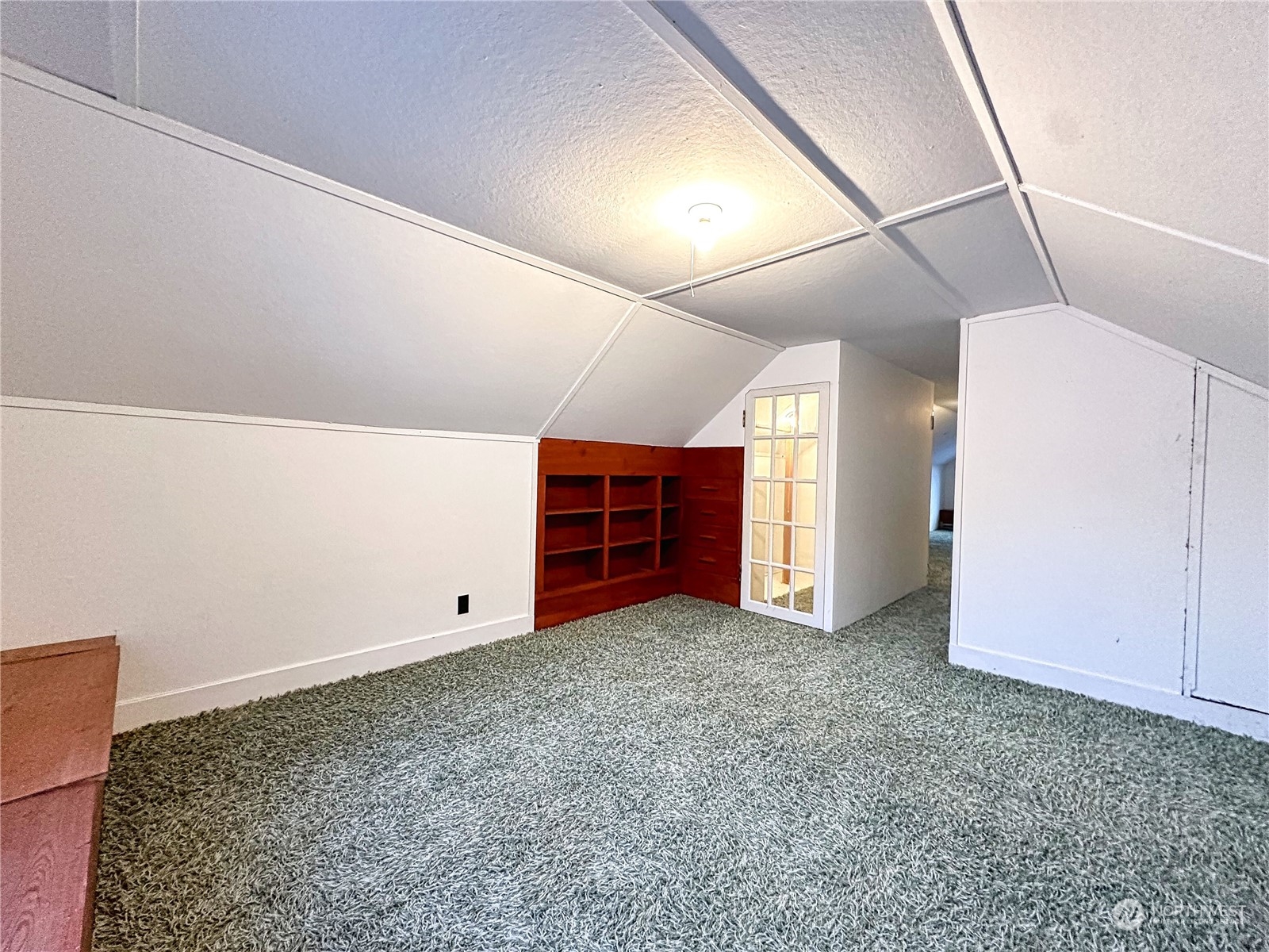 308 Columbia Avenue
