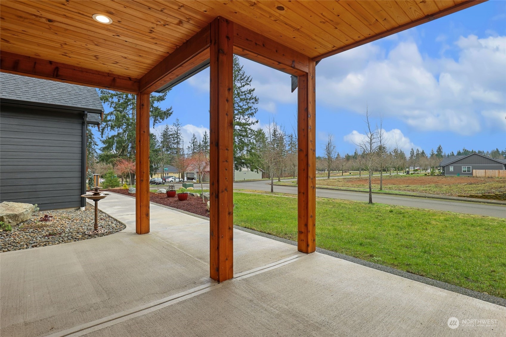 102 Sequoia Lane