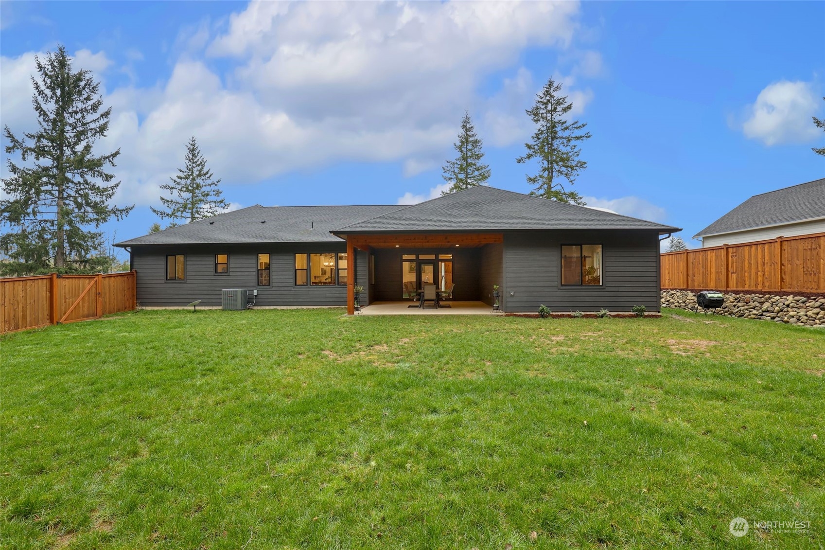 102 Sequoia Lane