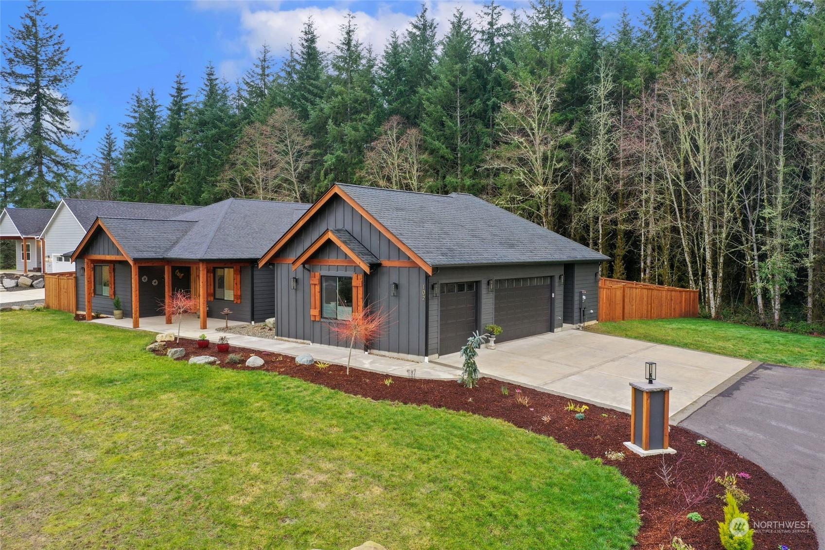 102 Sequoia Lane