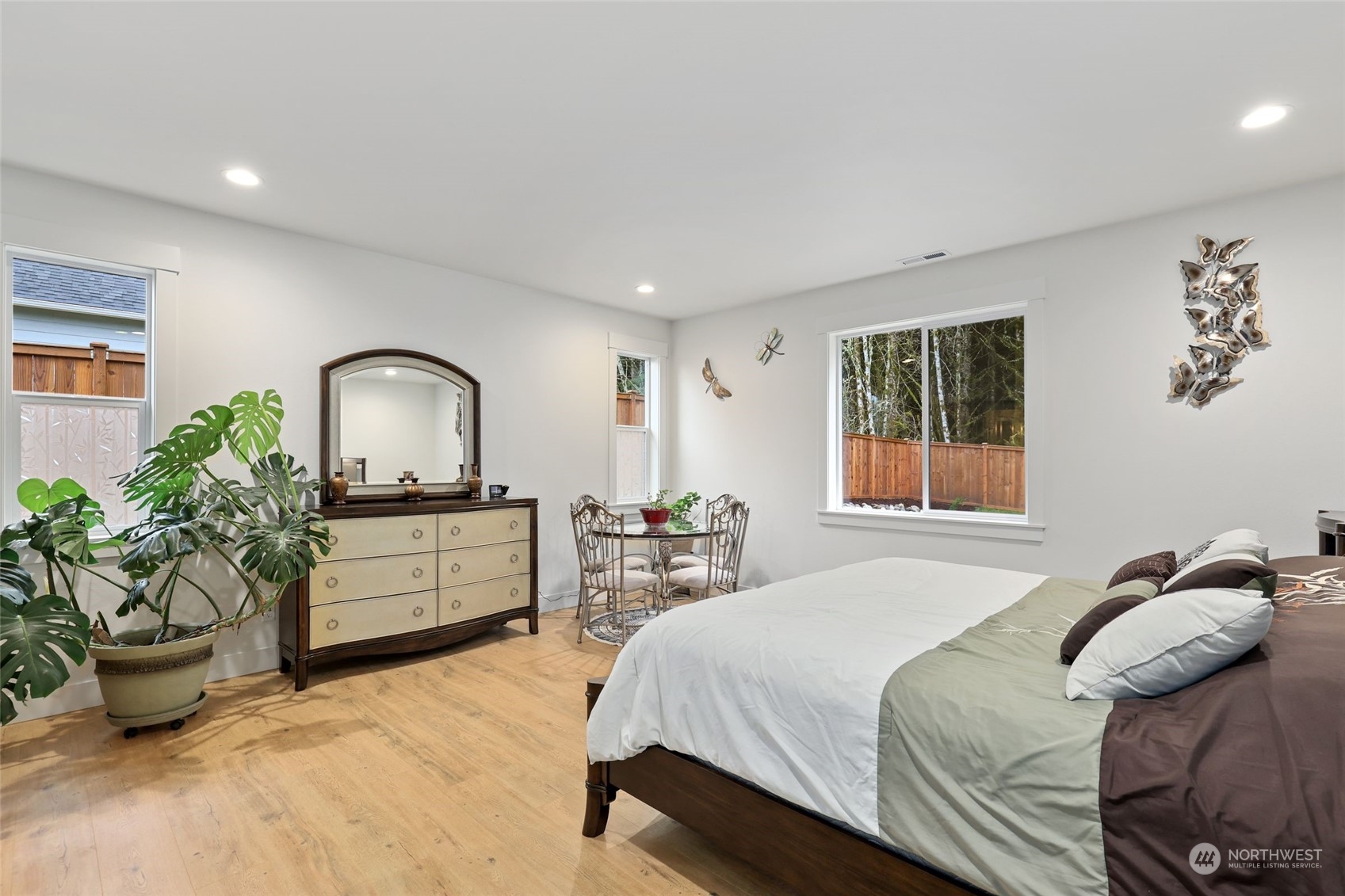 102 Sequoia Lane