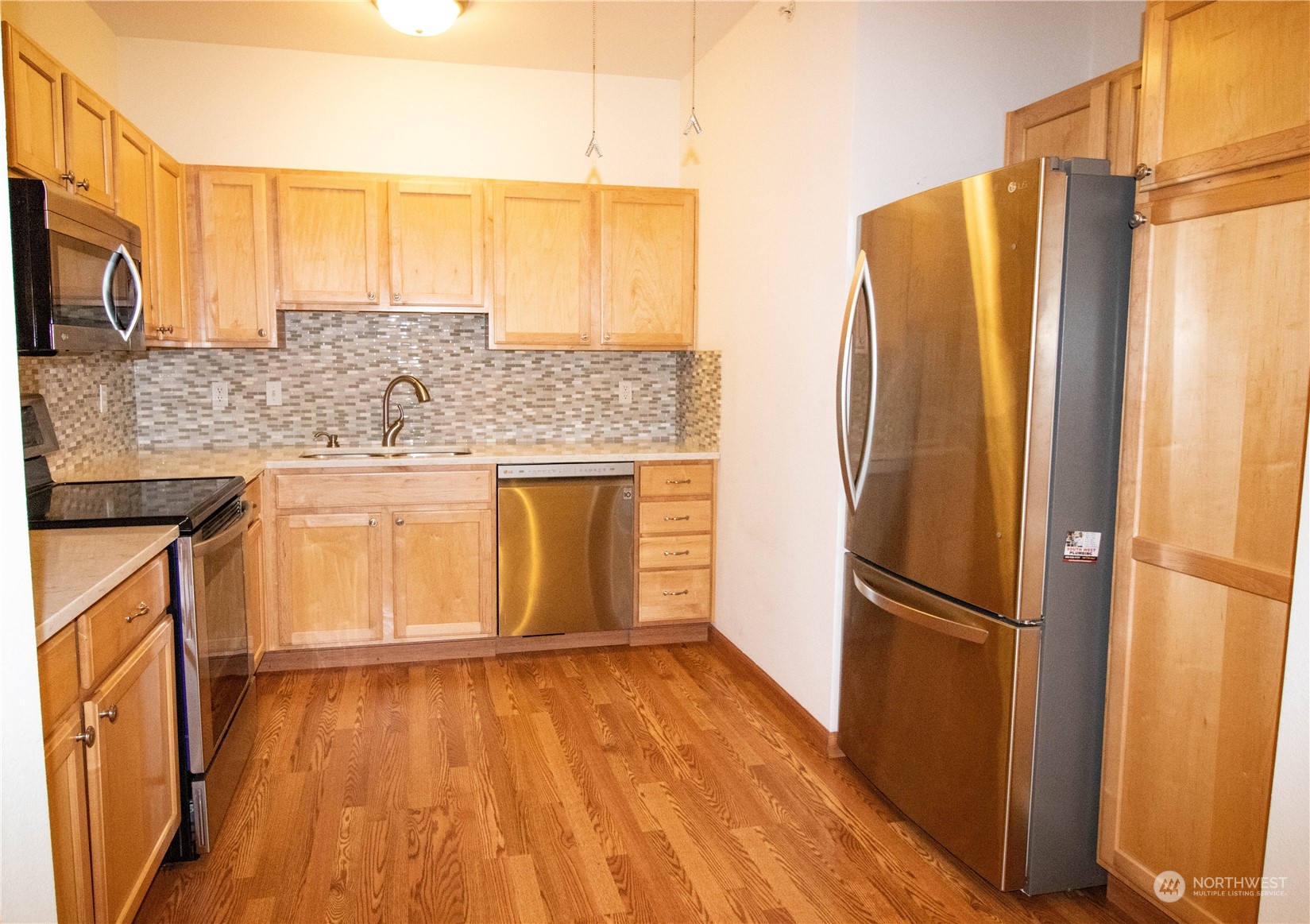 2920 SE 8th Place Unit: 2114