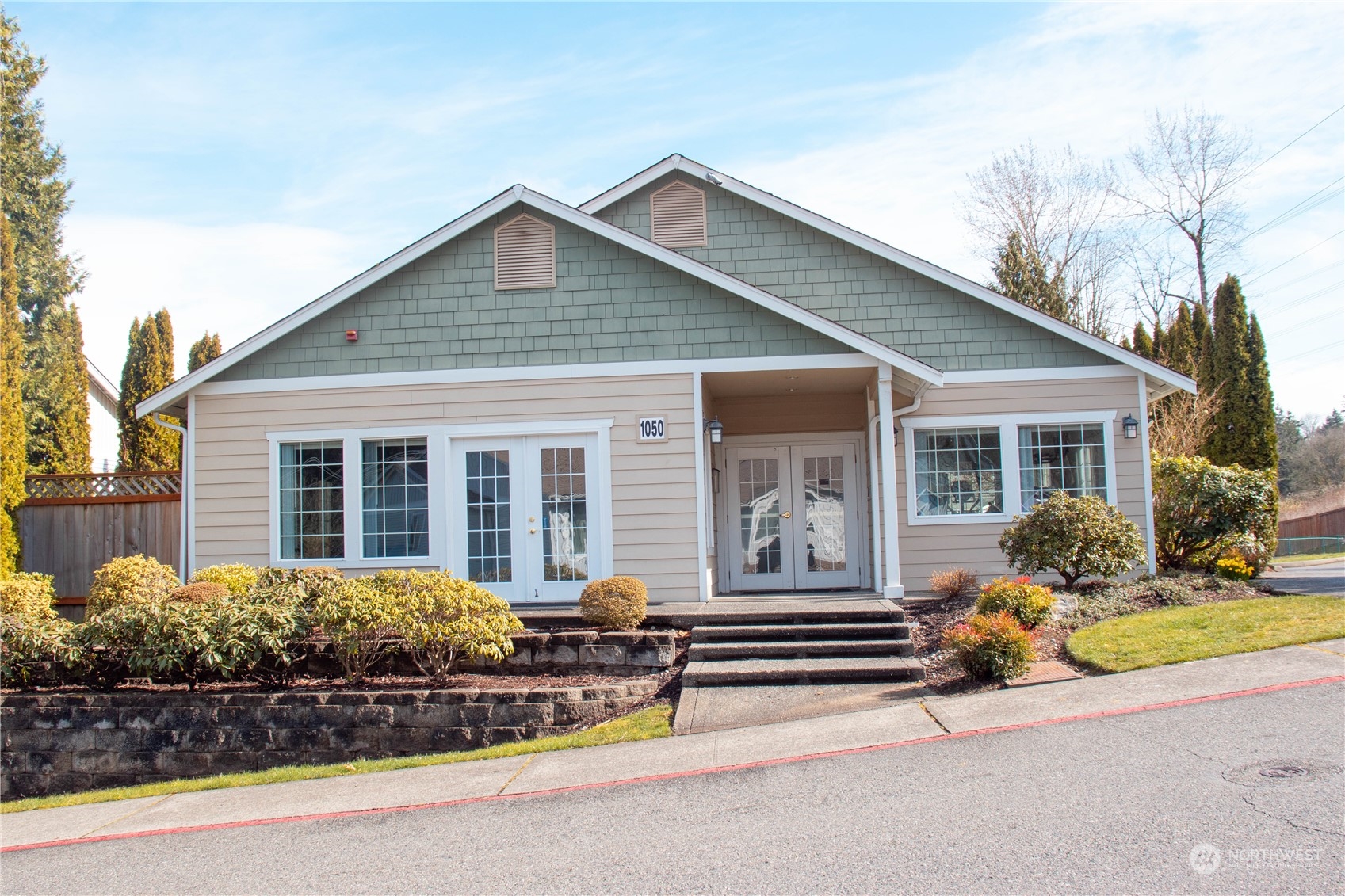 2920 SE 8th Place Unit: 2114