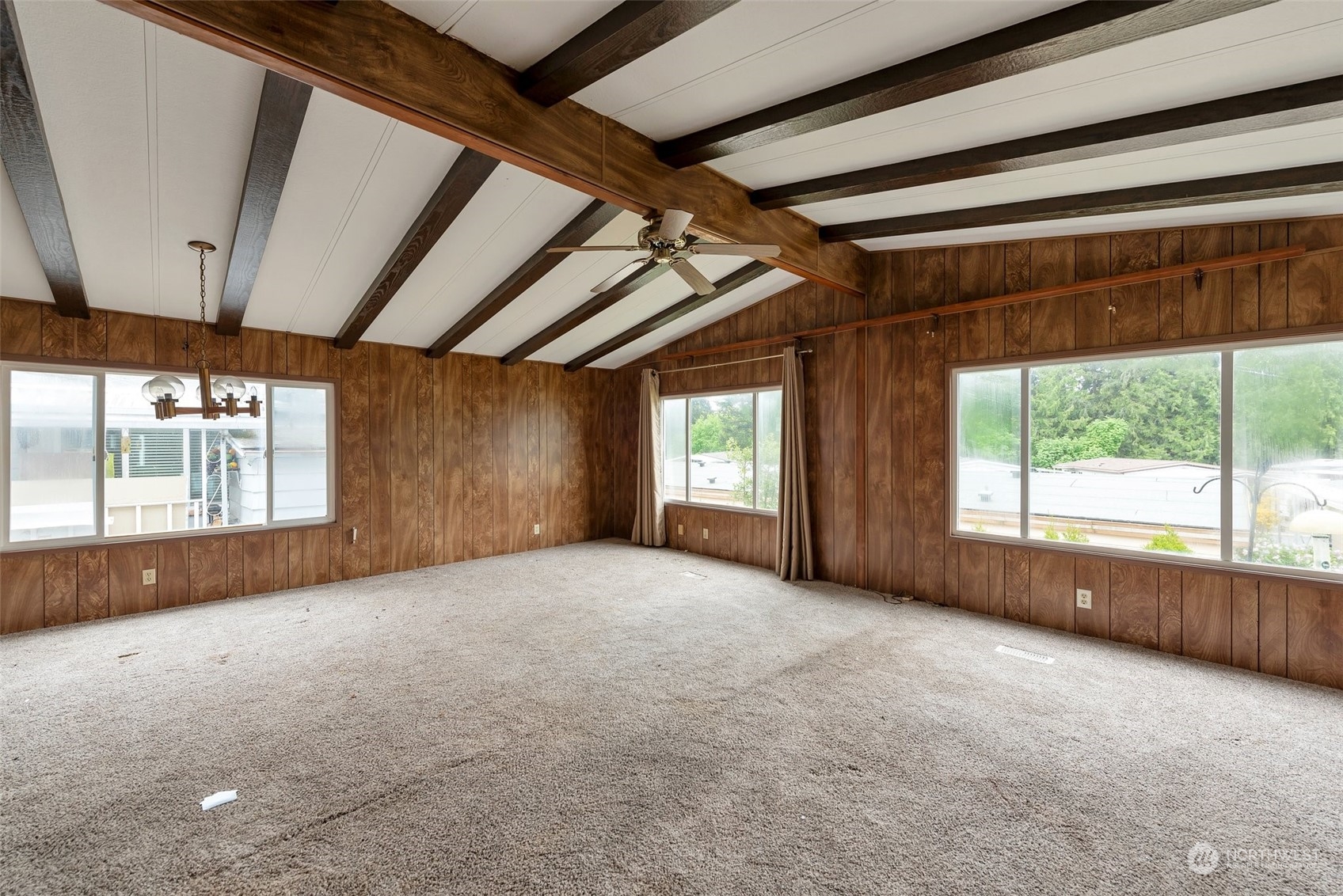 22039 107th Avenue SE Unit: 84