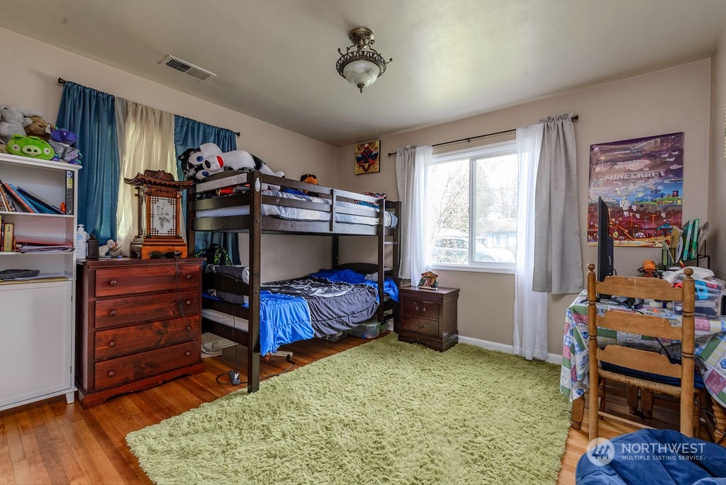 2111 N Pearl Street