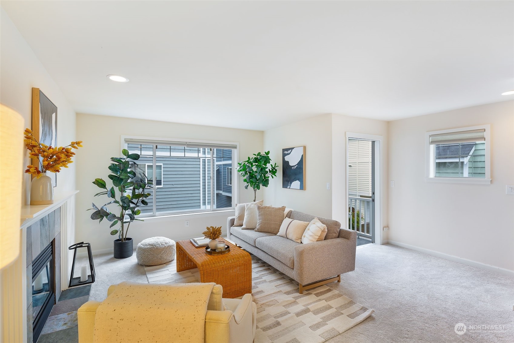 12326 14th Avenue NE Unit: B