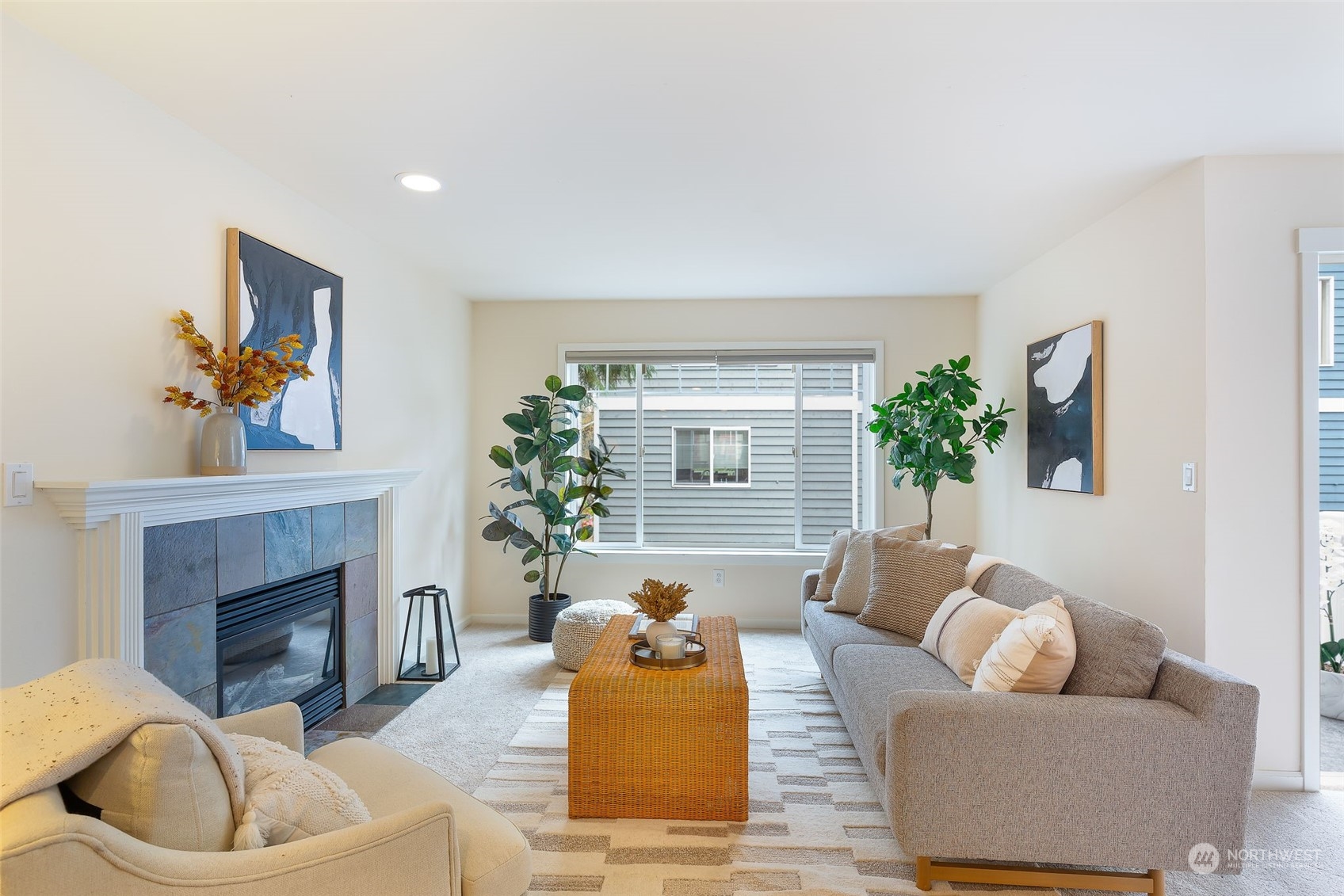 12326 14th Avenue NE Unit: B