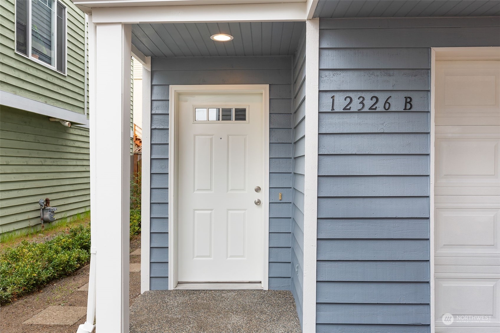 12326 14th Avenue NE Unit: B