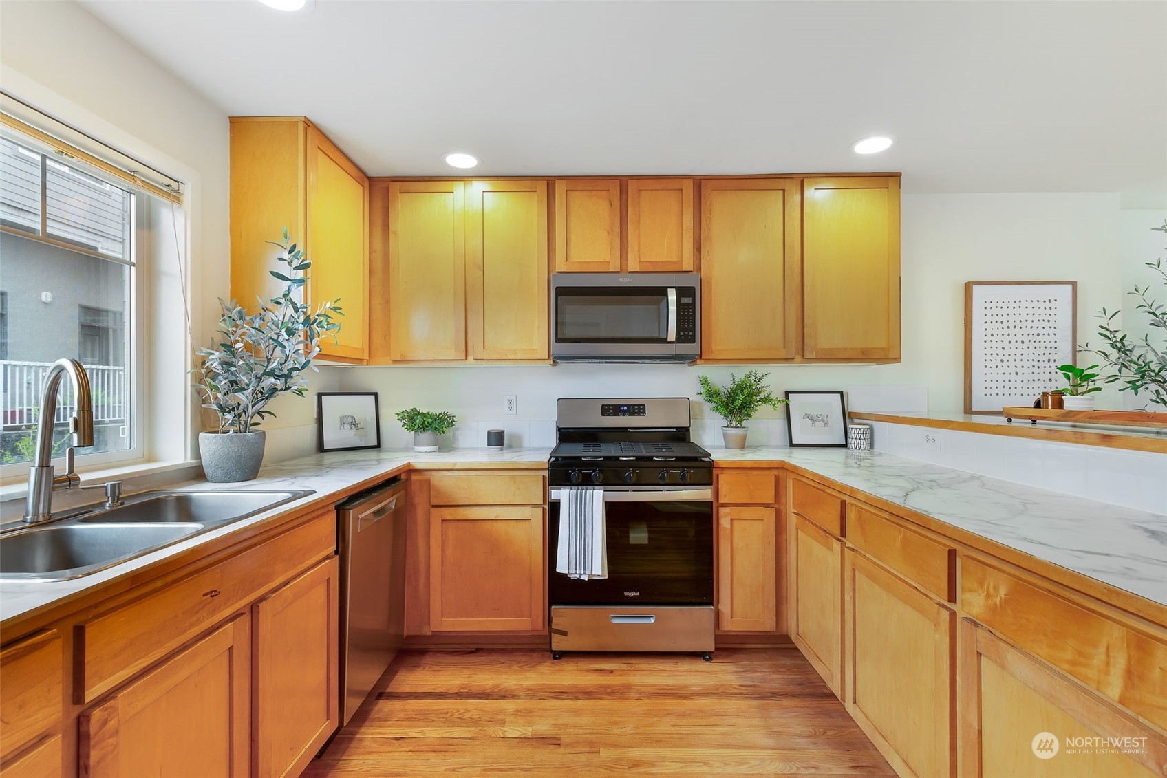 12326 14th Avenue NE Unit: B