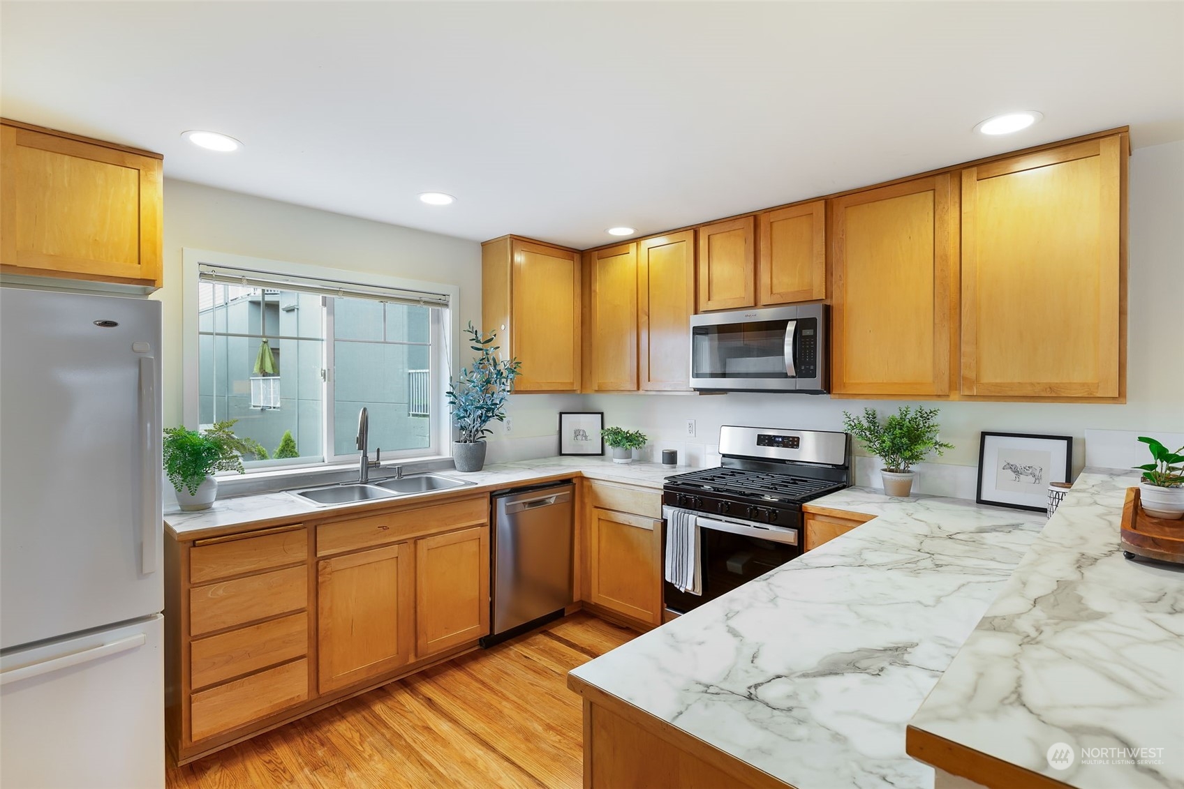 12326 14th Avenue NE Unit: B