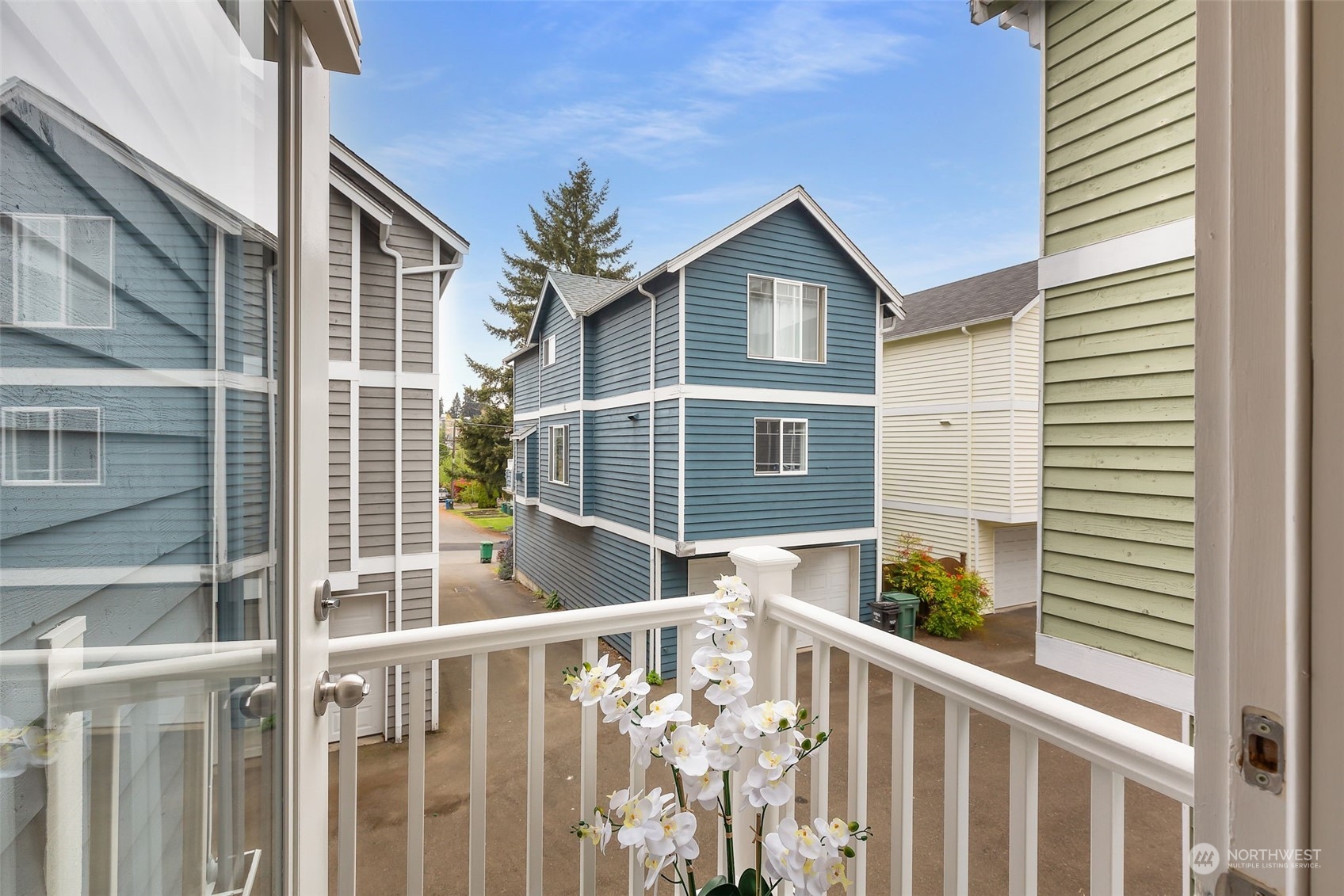 12326 14th Avenue NE Unit: B