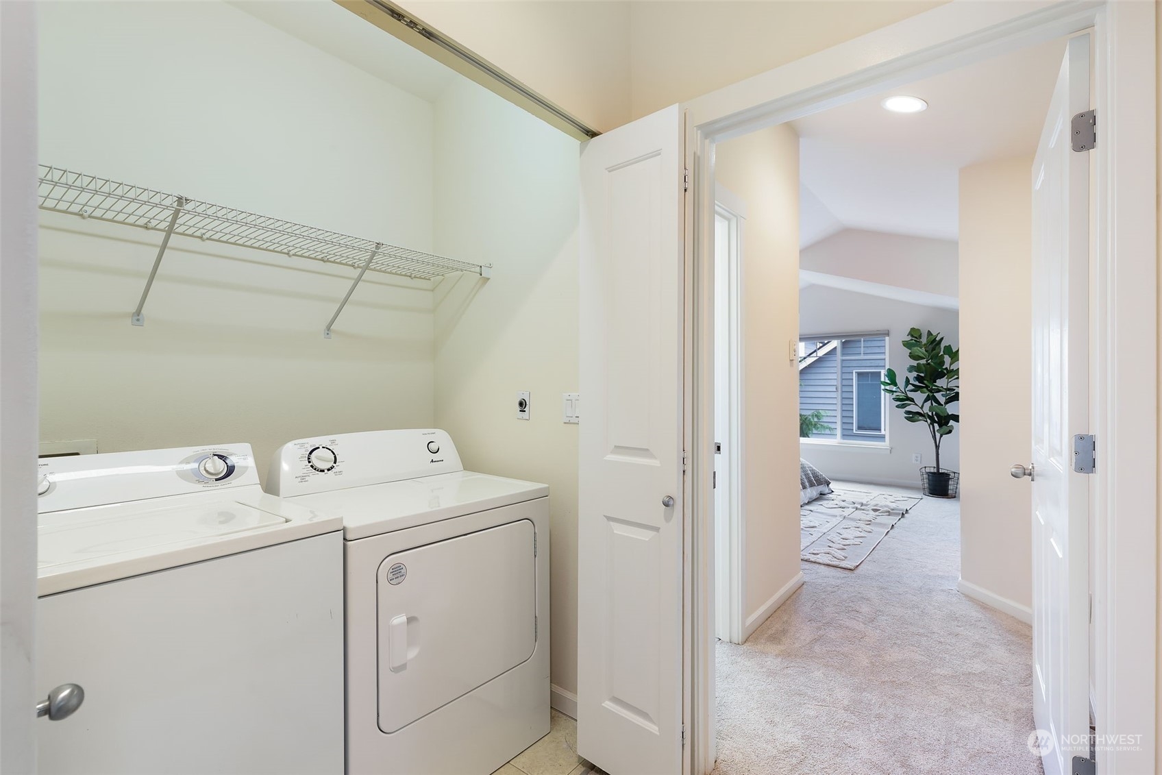 12326 14th Avenue NE Unit: B