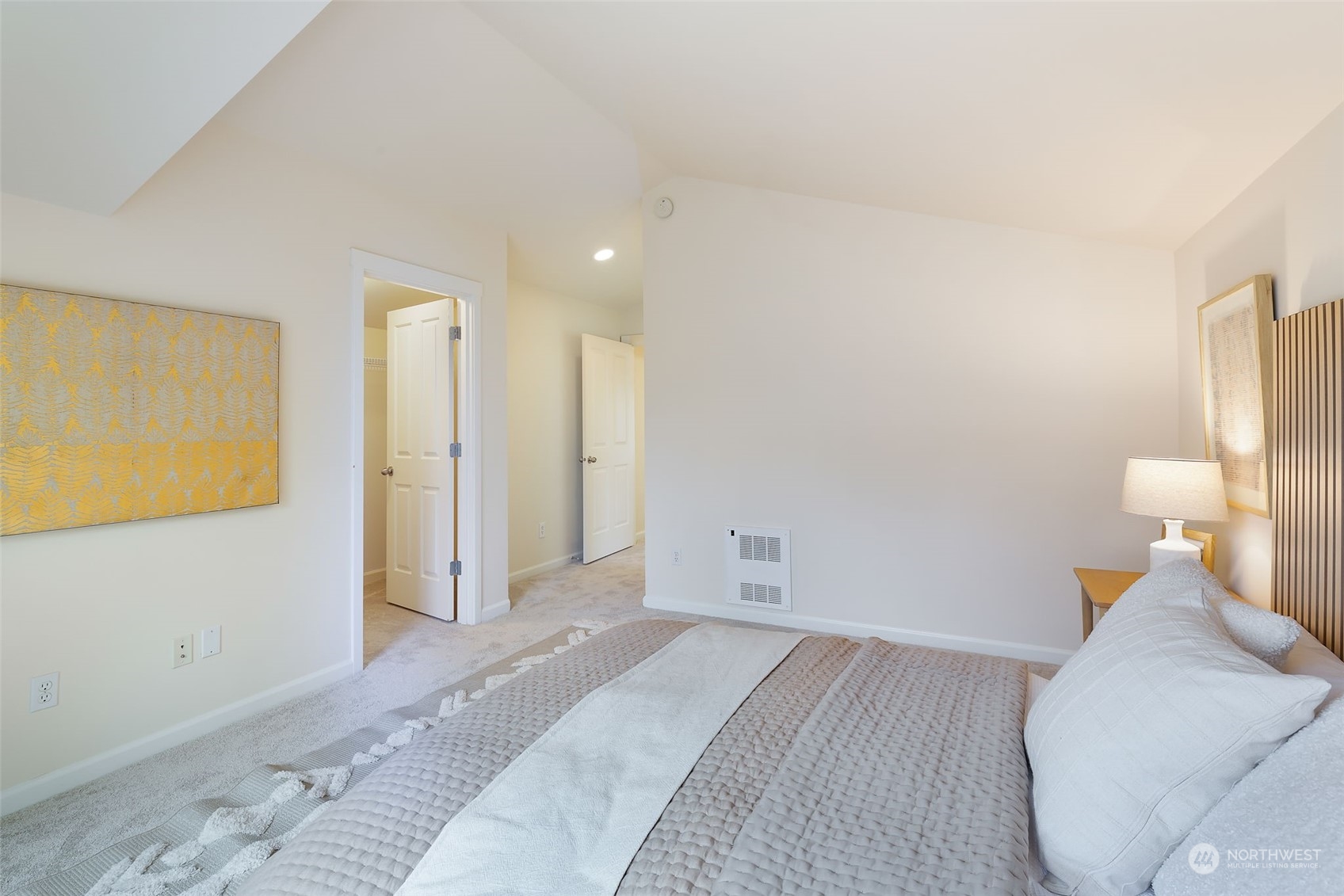 12326 14th Avenue NE Unit: B