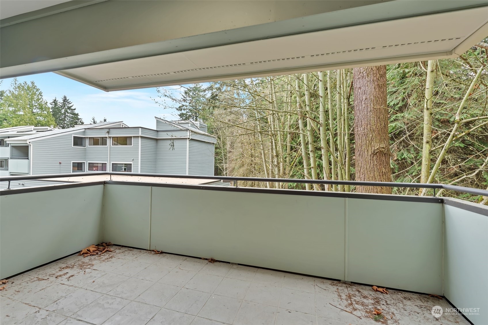 13743 15th Avenue NE Unit: D-8