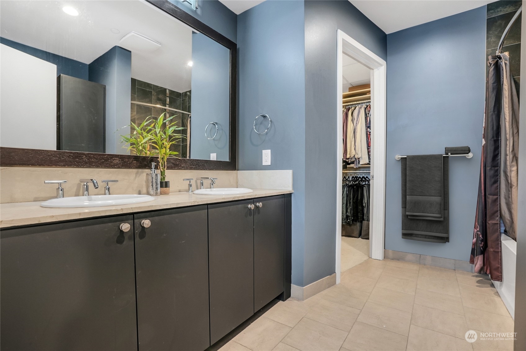 1000 1st Avenue Unit: 2303