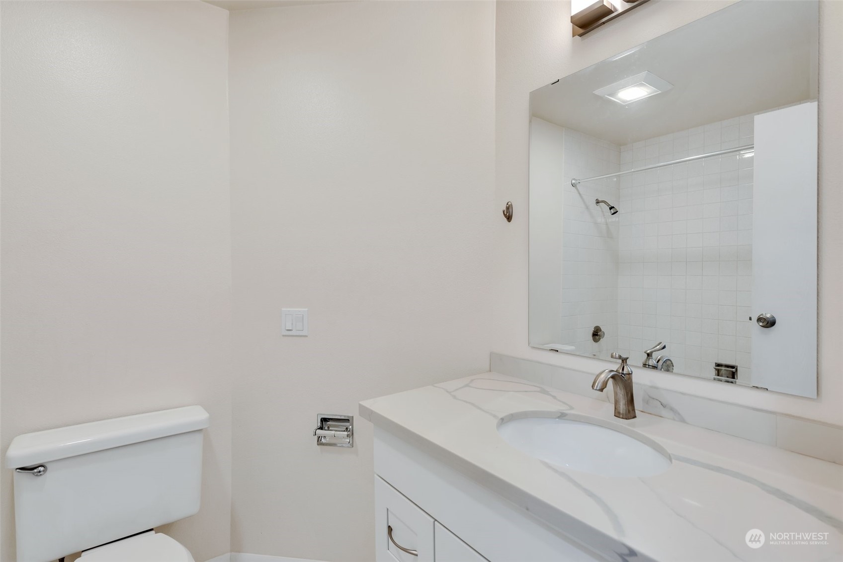 13743 15th Avenue NE Unit: D12