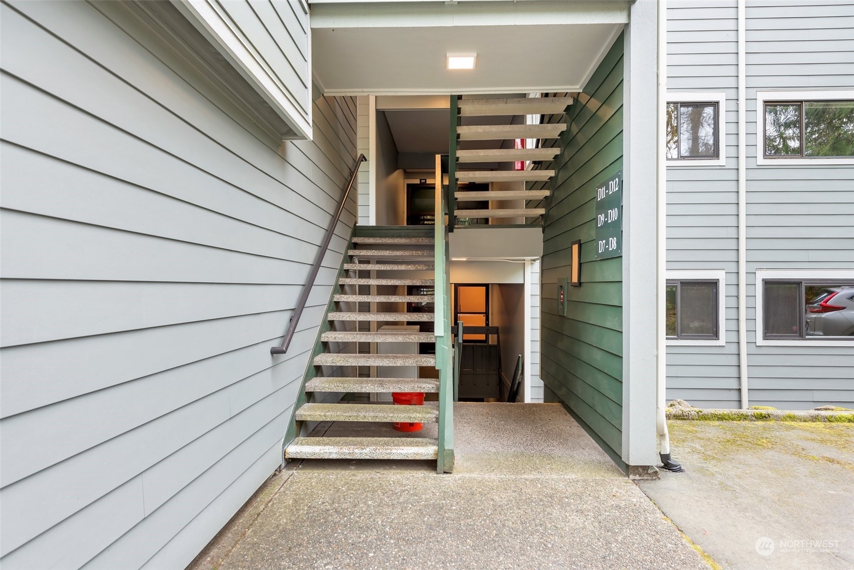 13743 15th Avenue NE Unit: D12