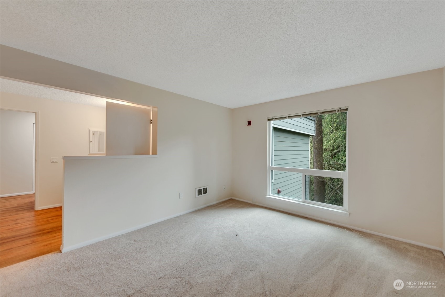 13743 15th Avenue NE Unit: D12