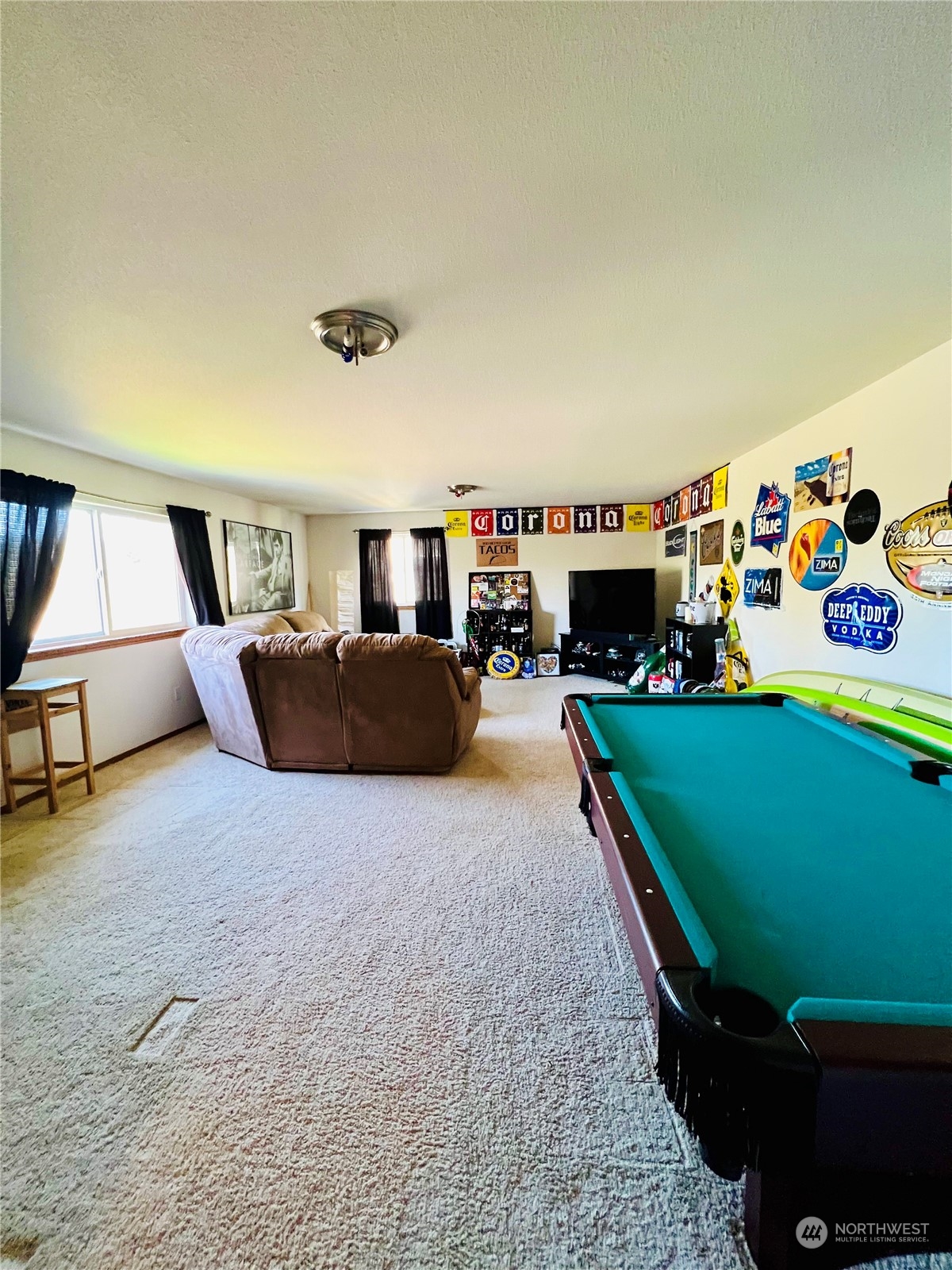 654 Kaitlyn Street W