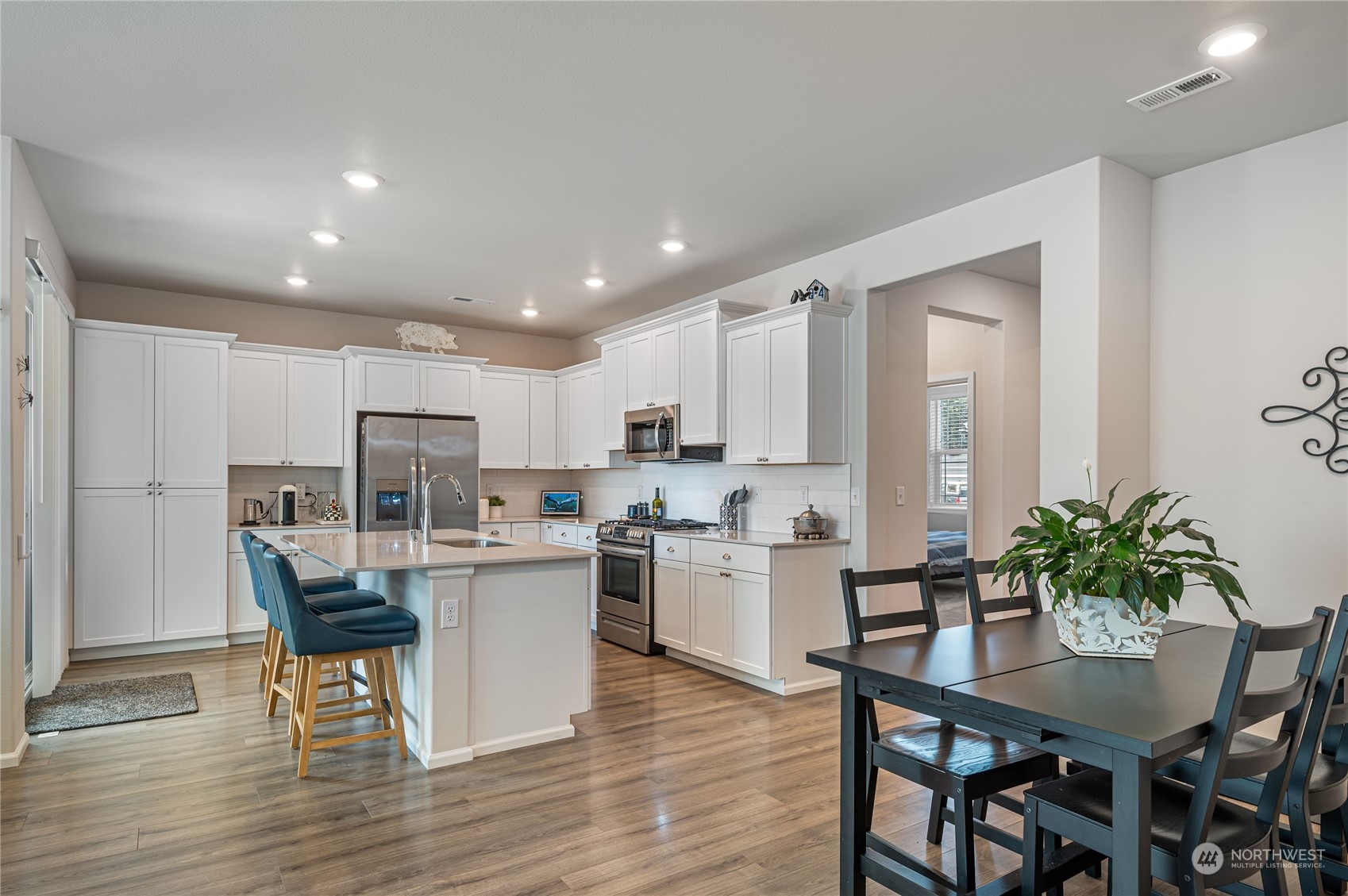 19907 136th Avenue E
