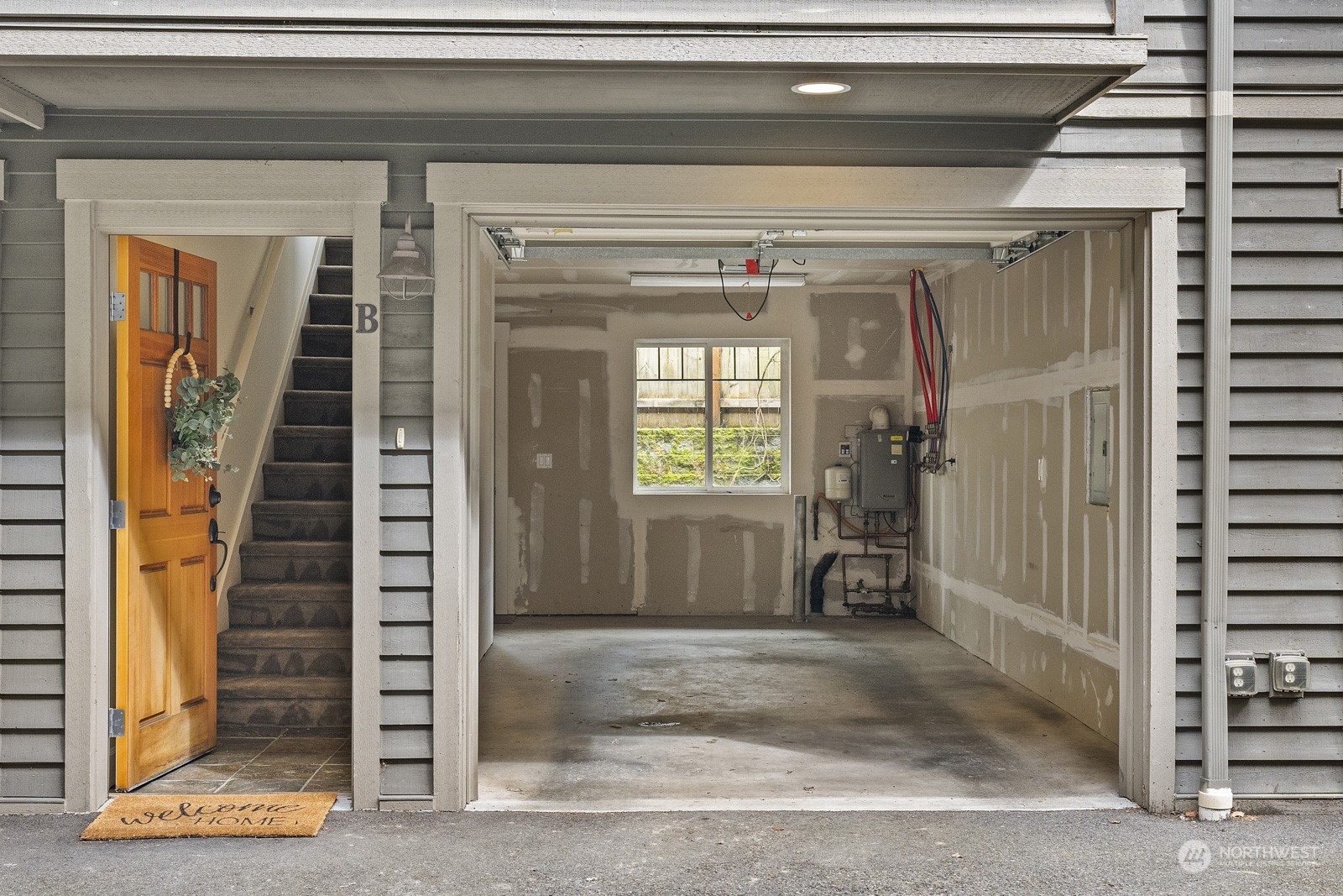 1017 NE 125th Street Unit: B