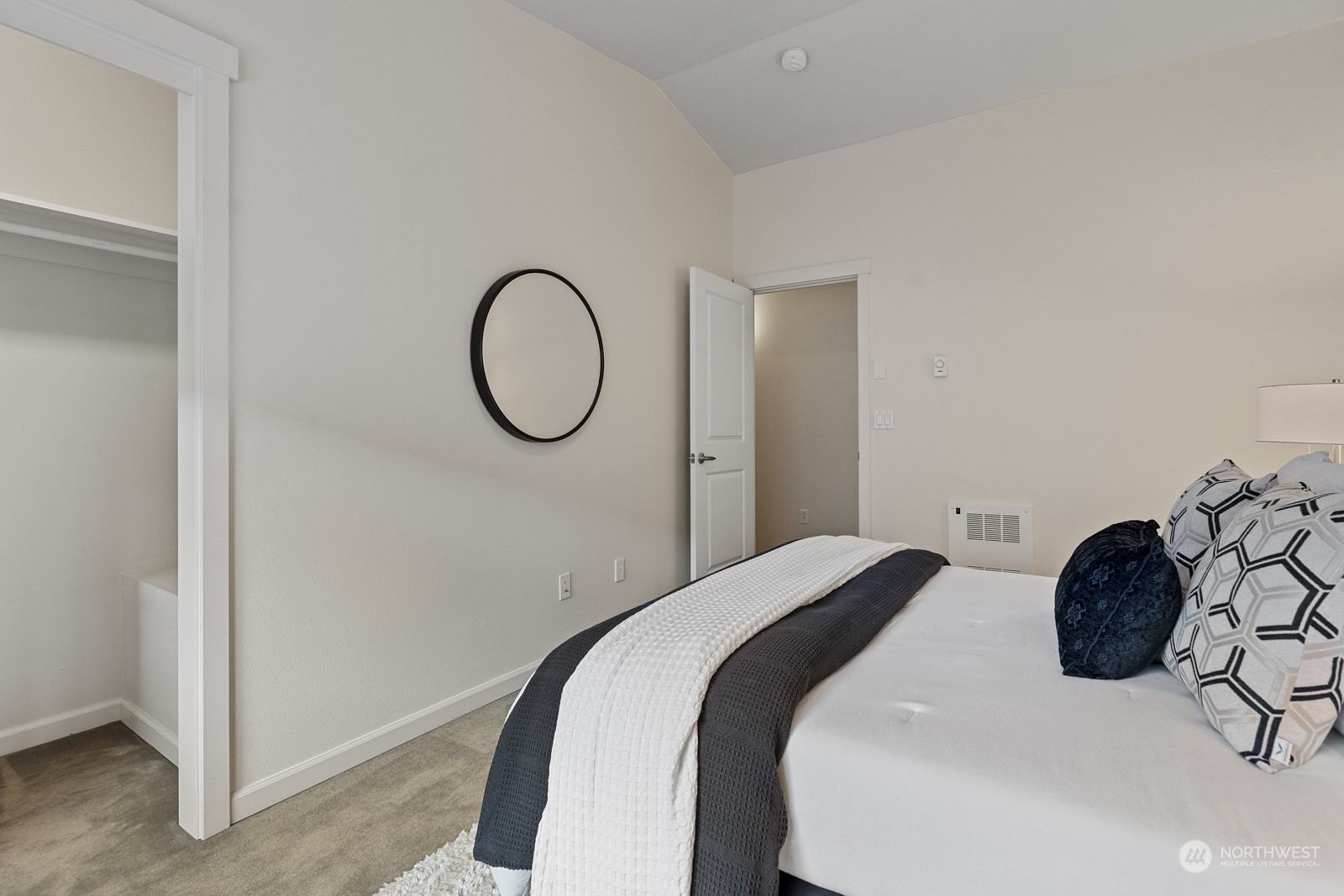 1017 NE 125th Street Unit: B