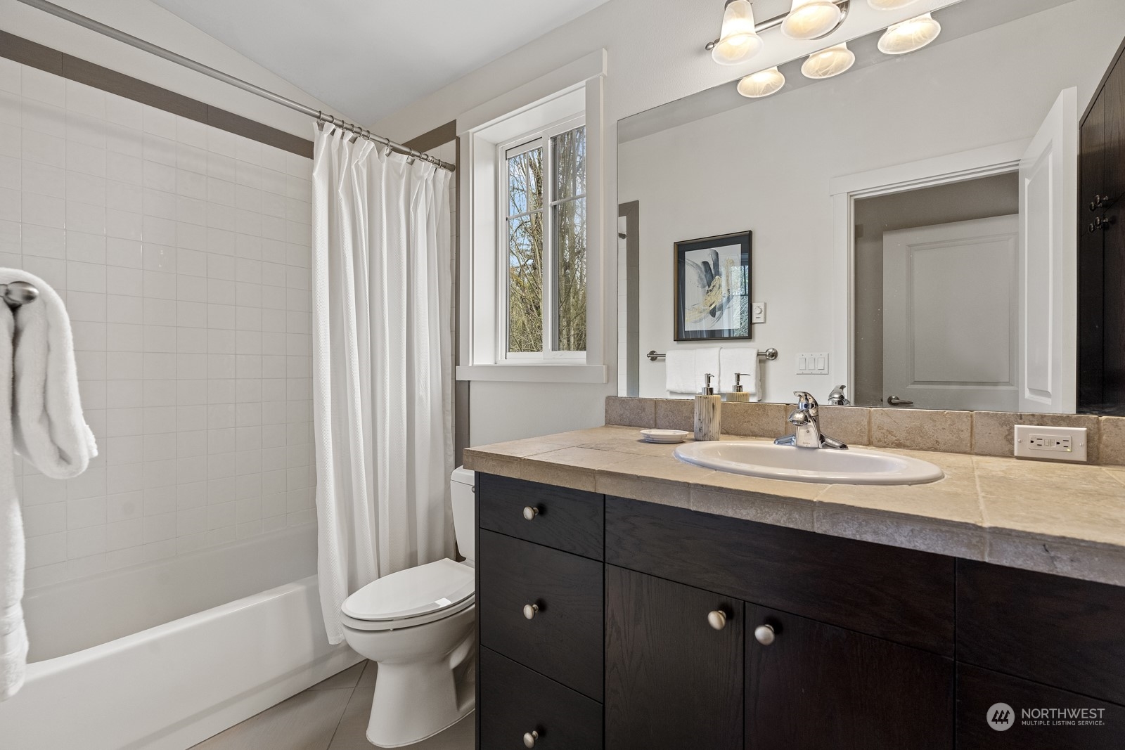 1017 NE 125th Street Unit: B