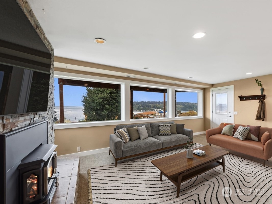 8327 Sunset Vista Lane