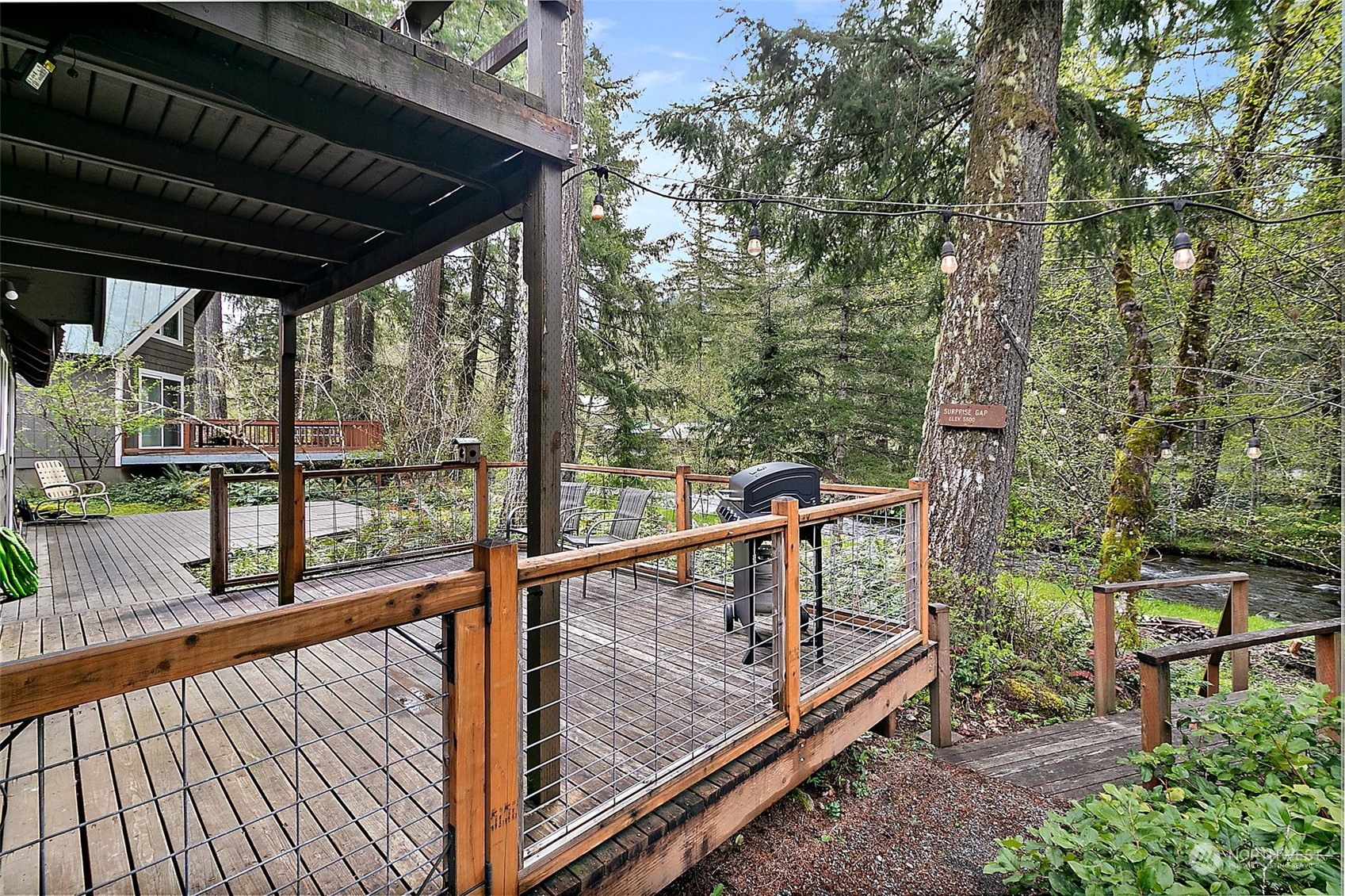 267 Paradise Drive
