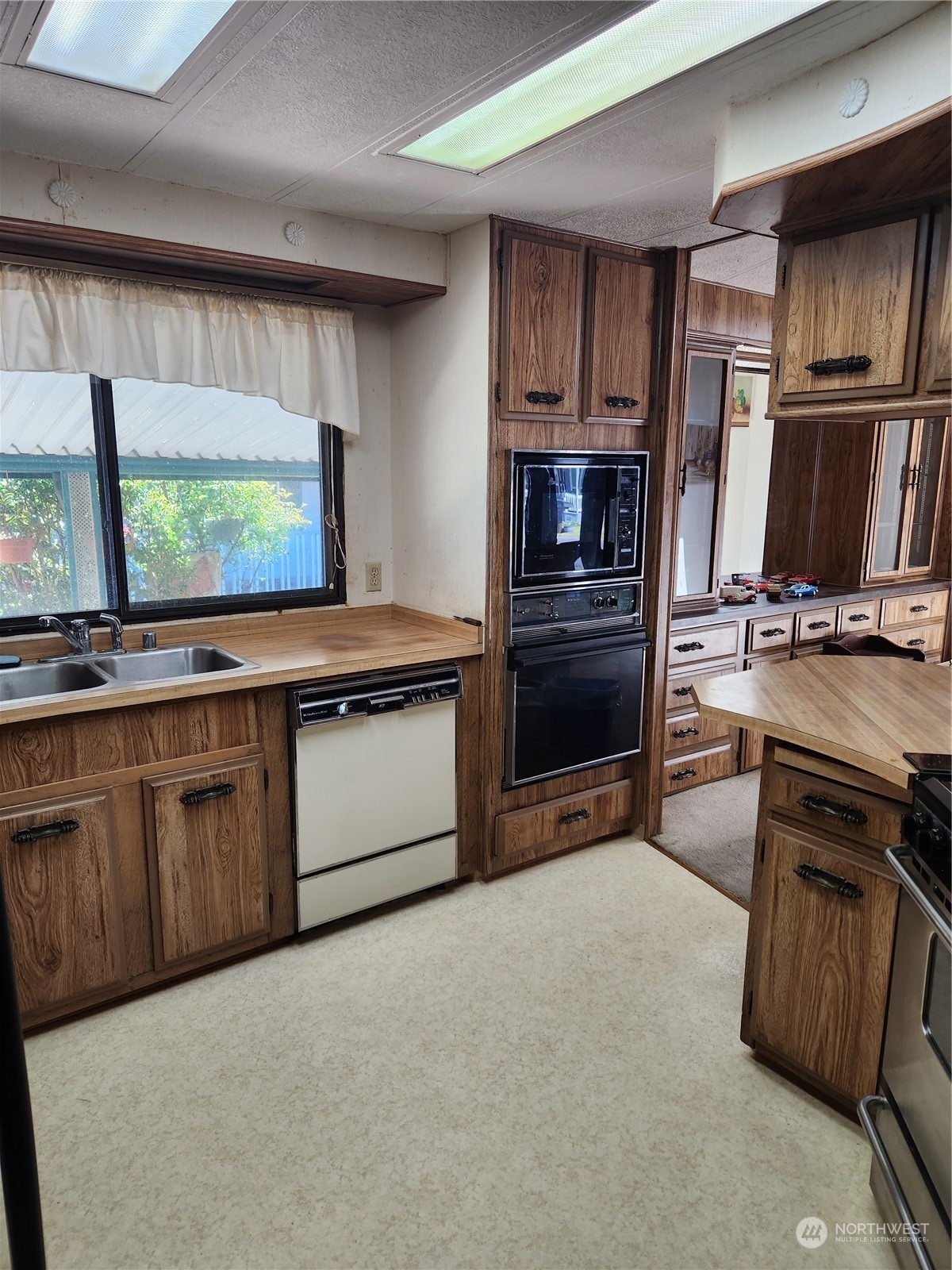 3611 I Street NE Unit: 80