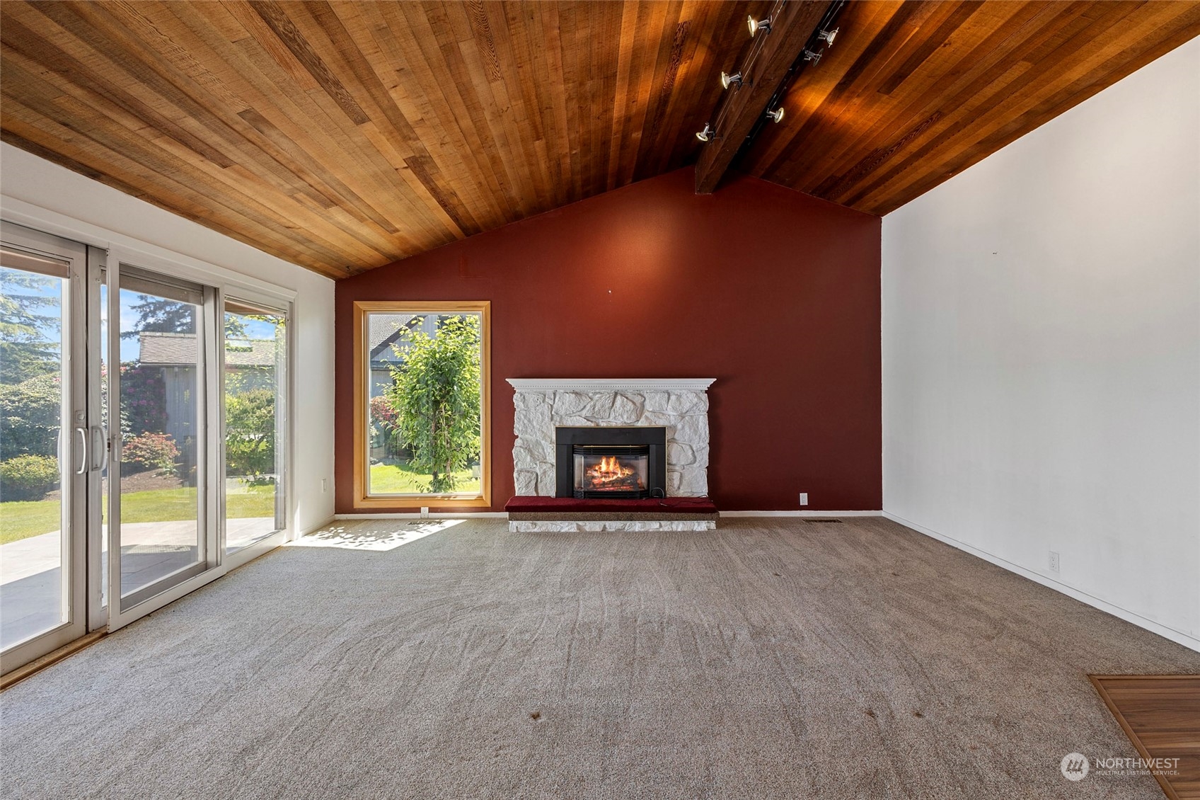12483 Eagle Drive
