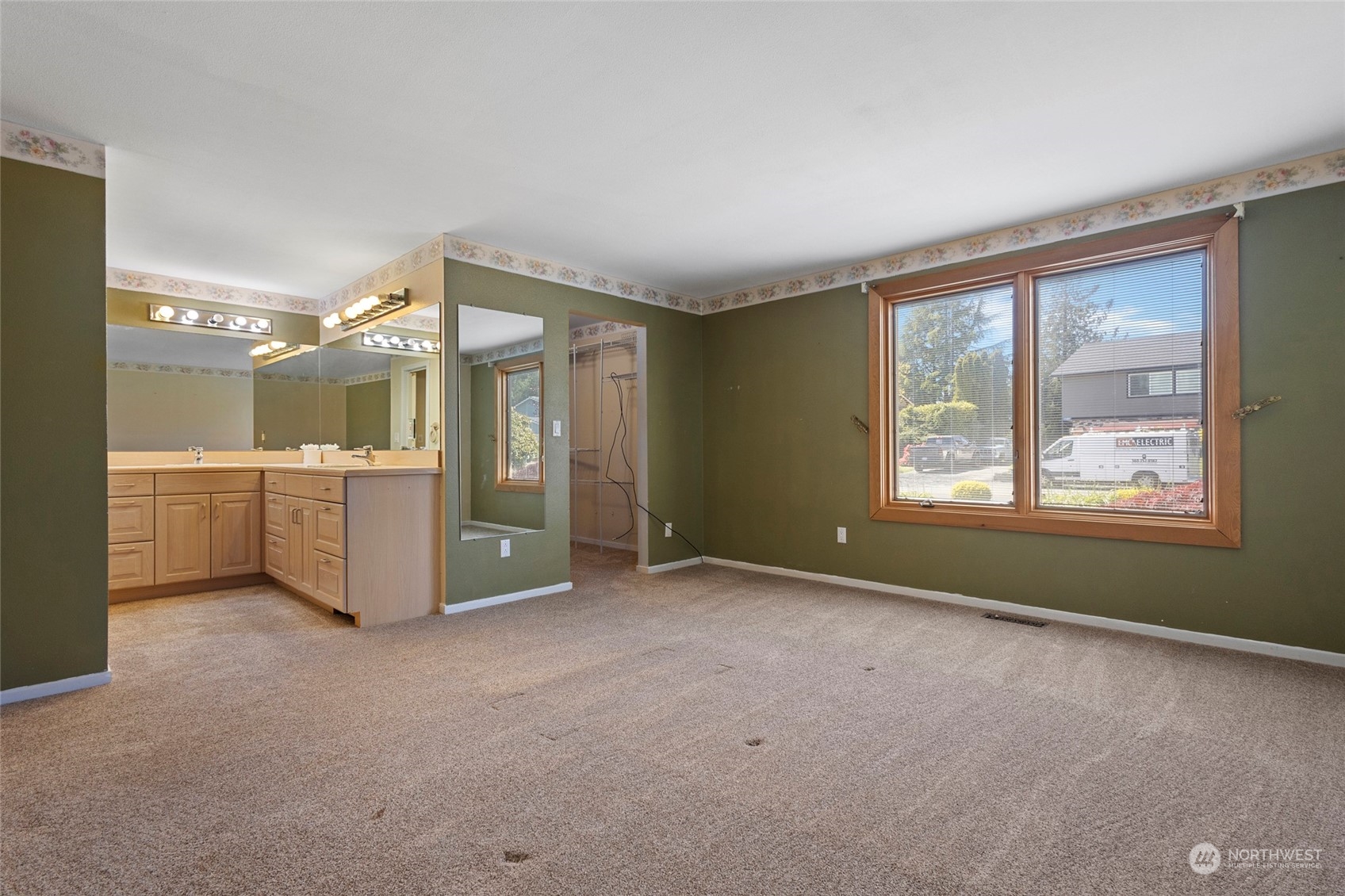 12483 Eagle Drive
