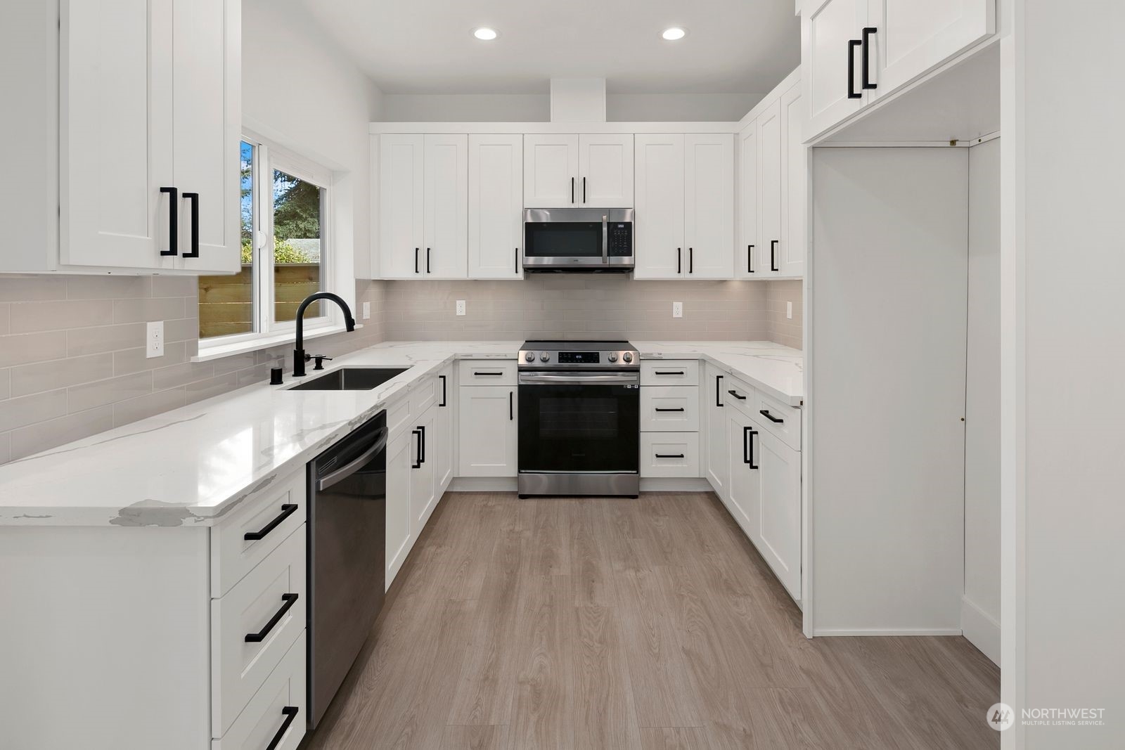 12837 9th Avenue SW Unit: B