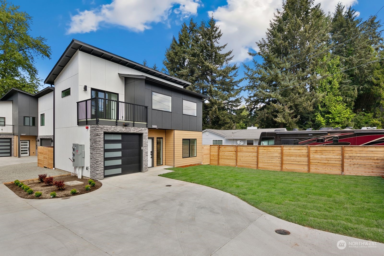 12835 9th Avenue SW