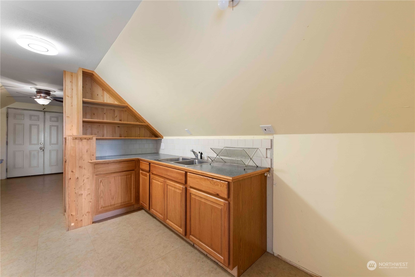 327 Clay Street NW