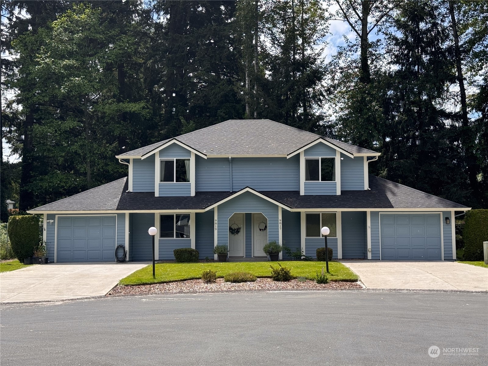 9817 9819 148th Street Ct E