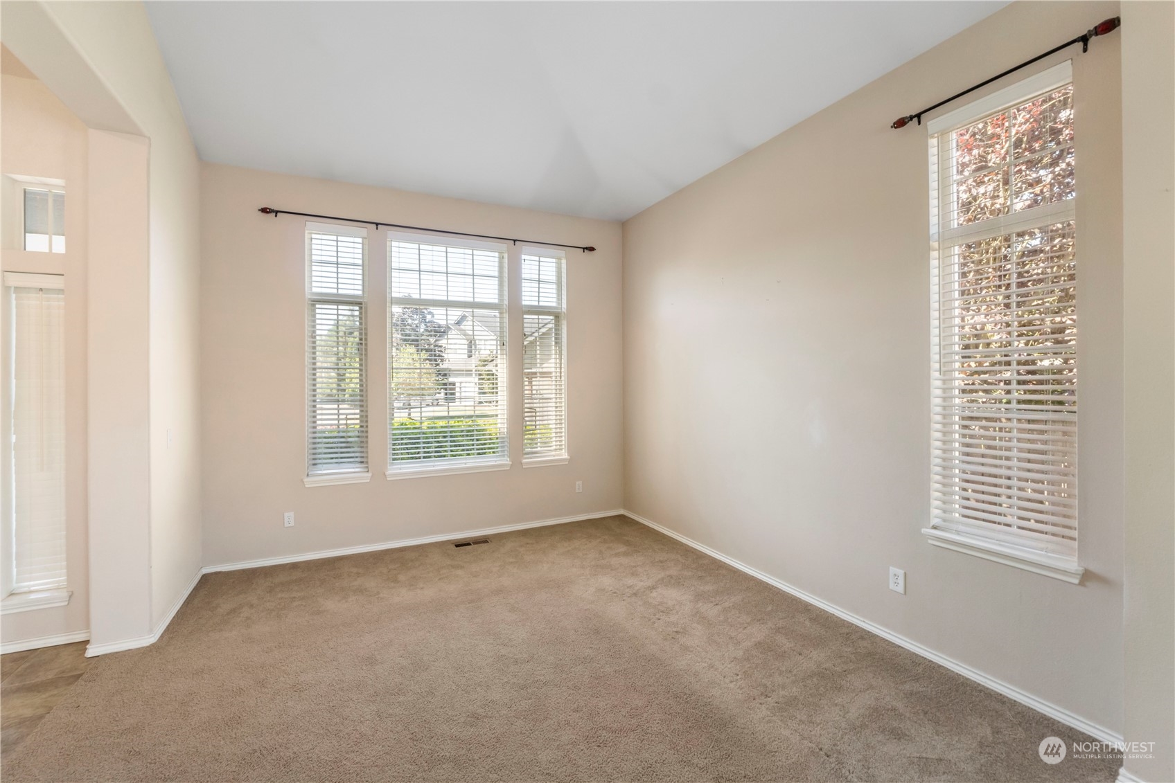 1703 35th Street Pl SE