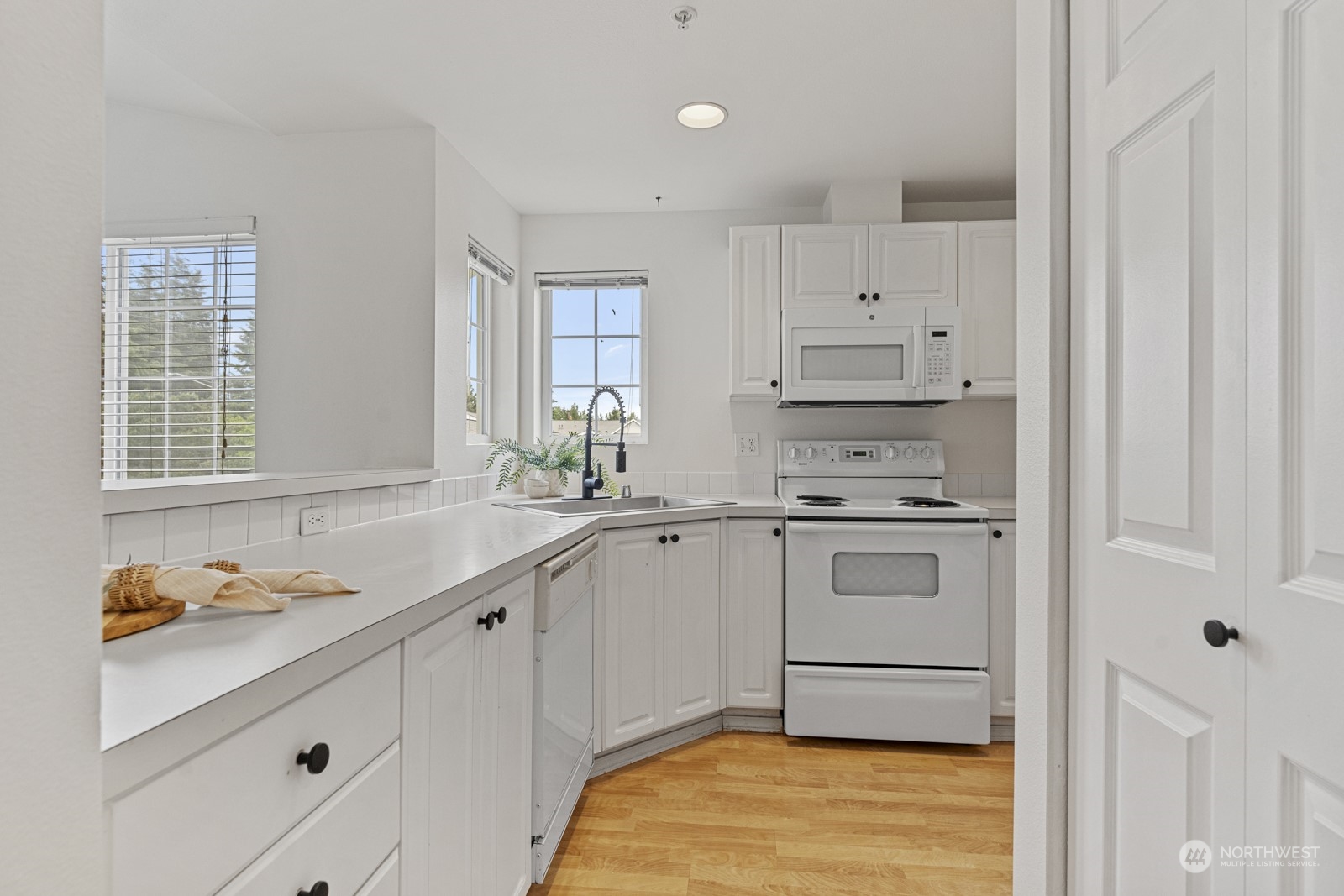 12505 4th Avenue W Unit: 3040