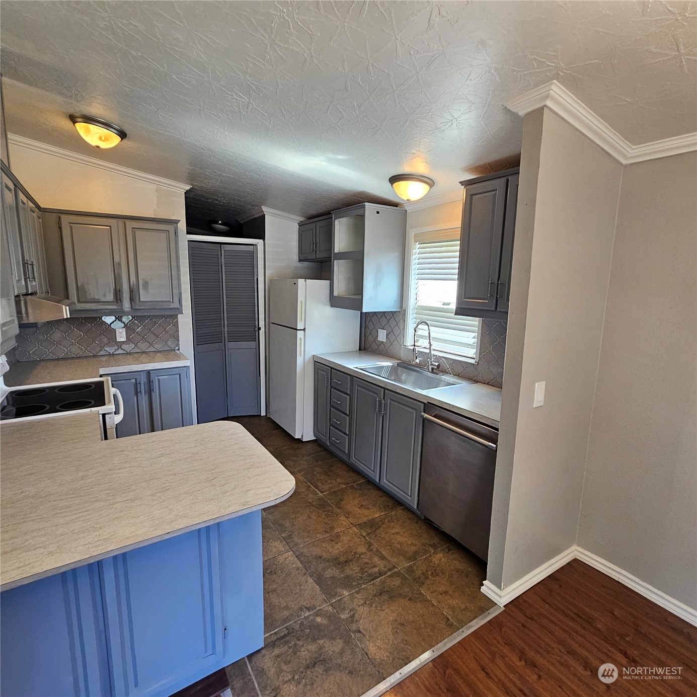 24892 Minkler Road Unit: 7
