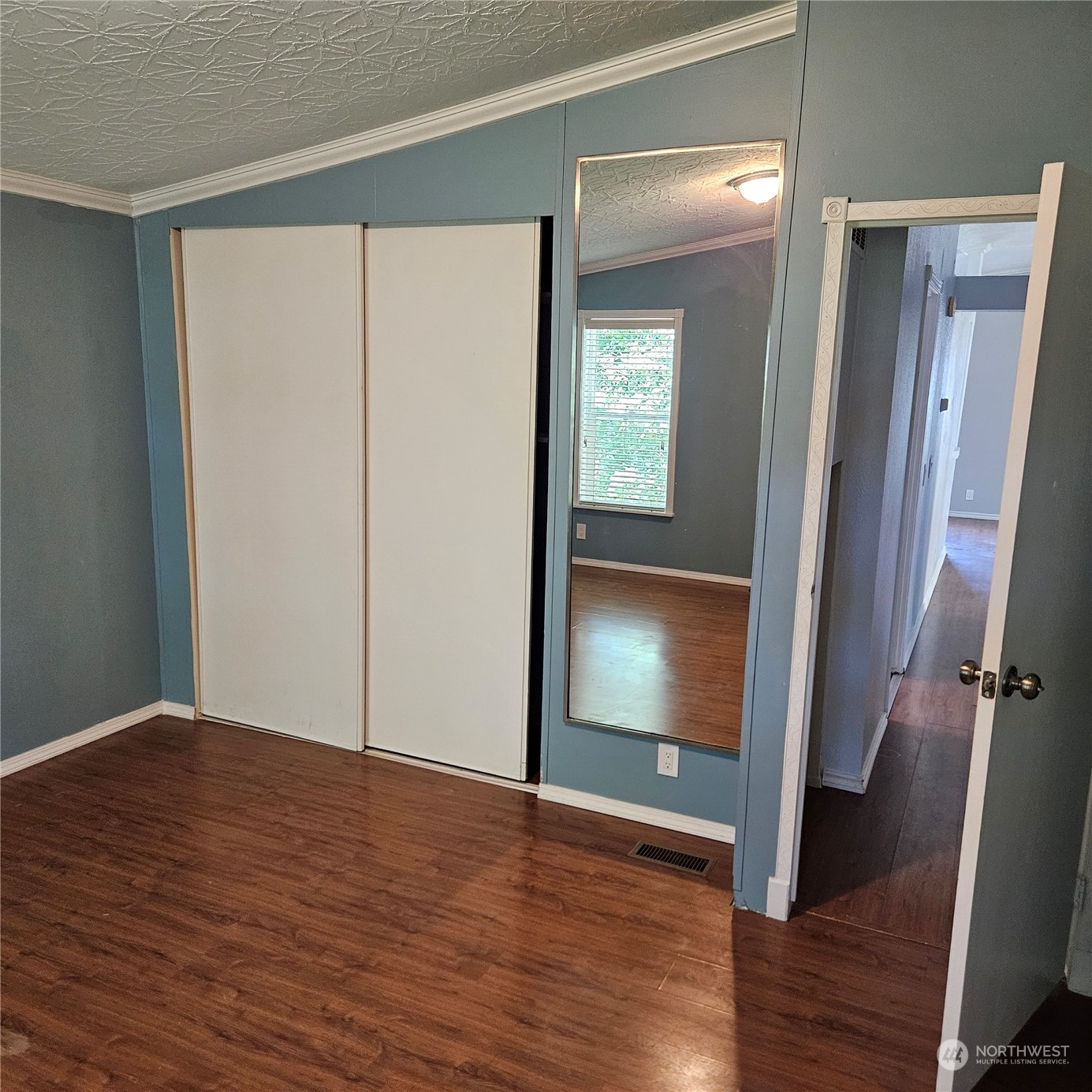 24892 Minkler Road Unit: 7