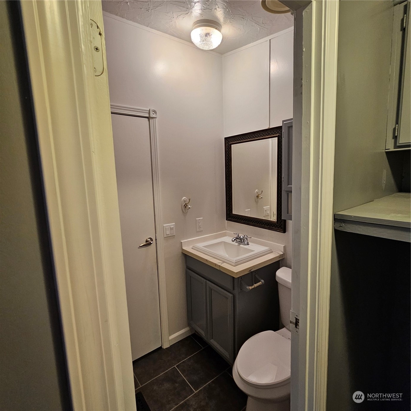 24892 Minkler Road Unit: 7