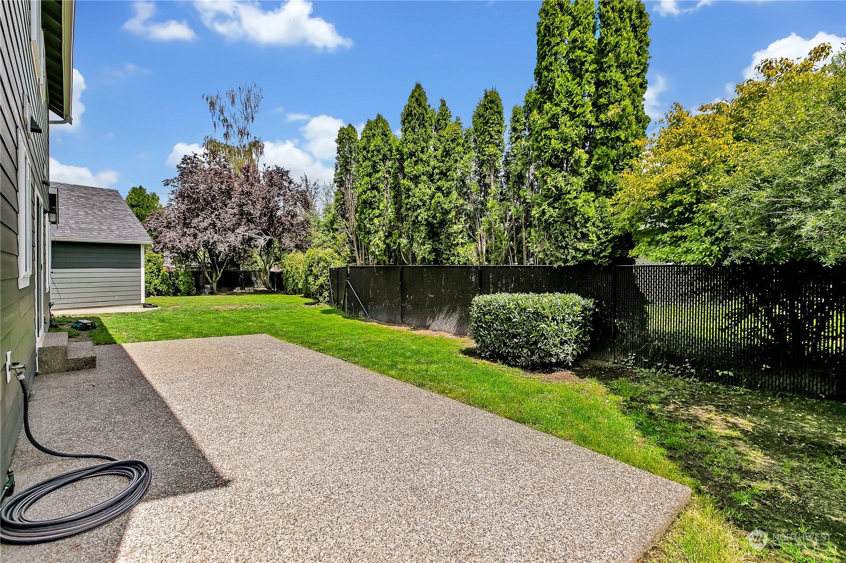 403 Petschauer Place