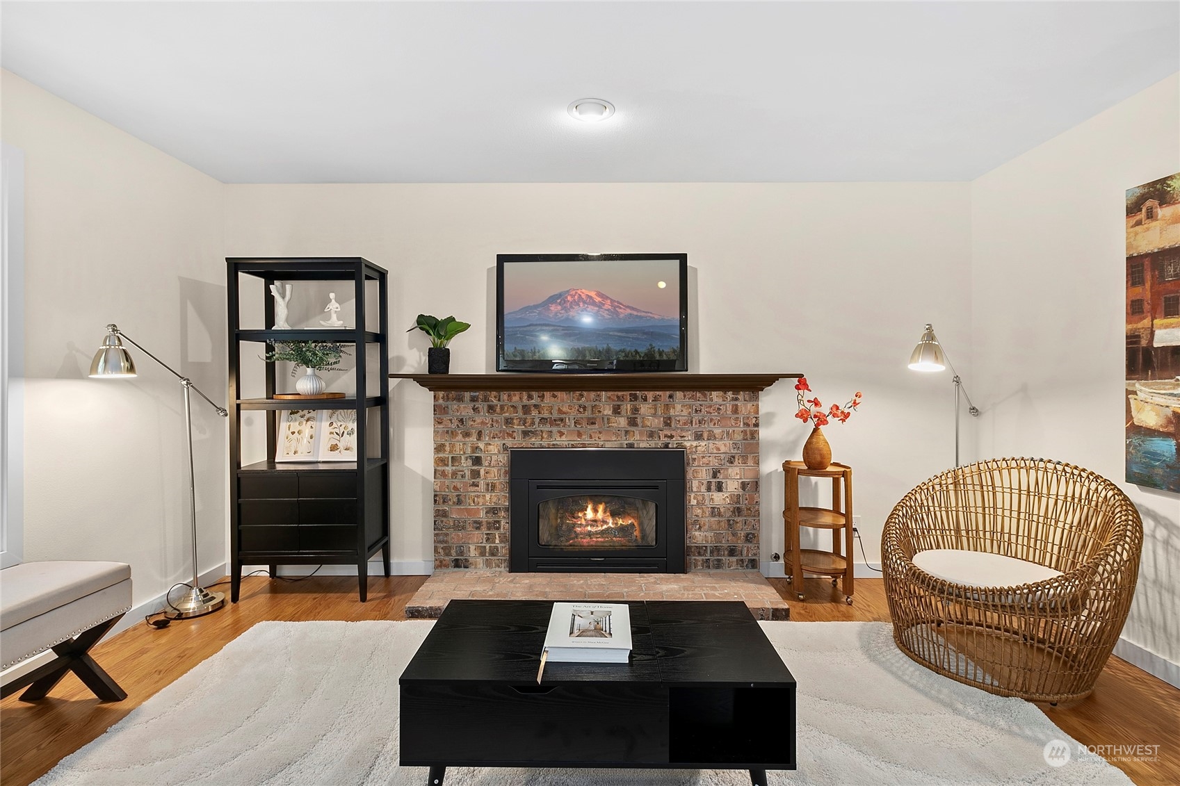 1115 NW Inneswood Drive